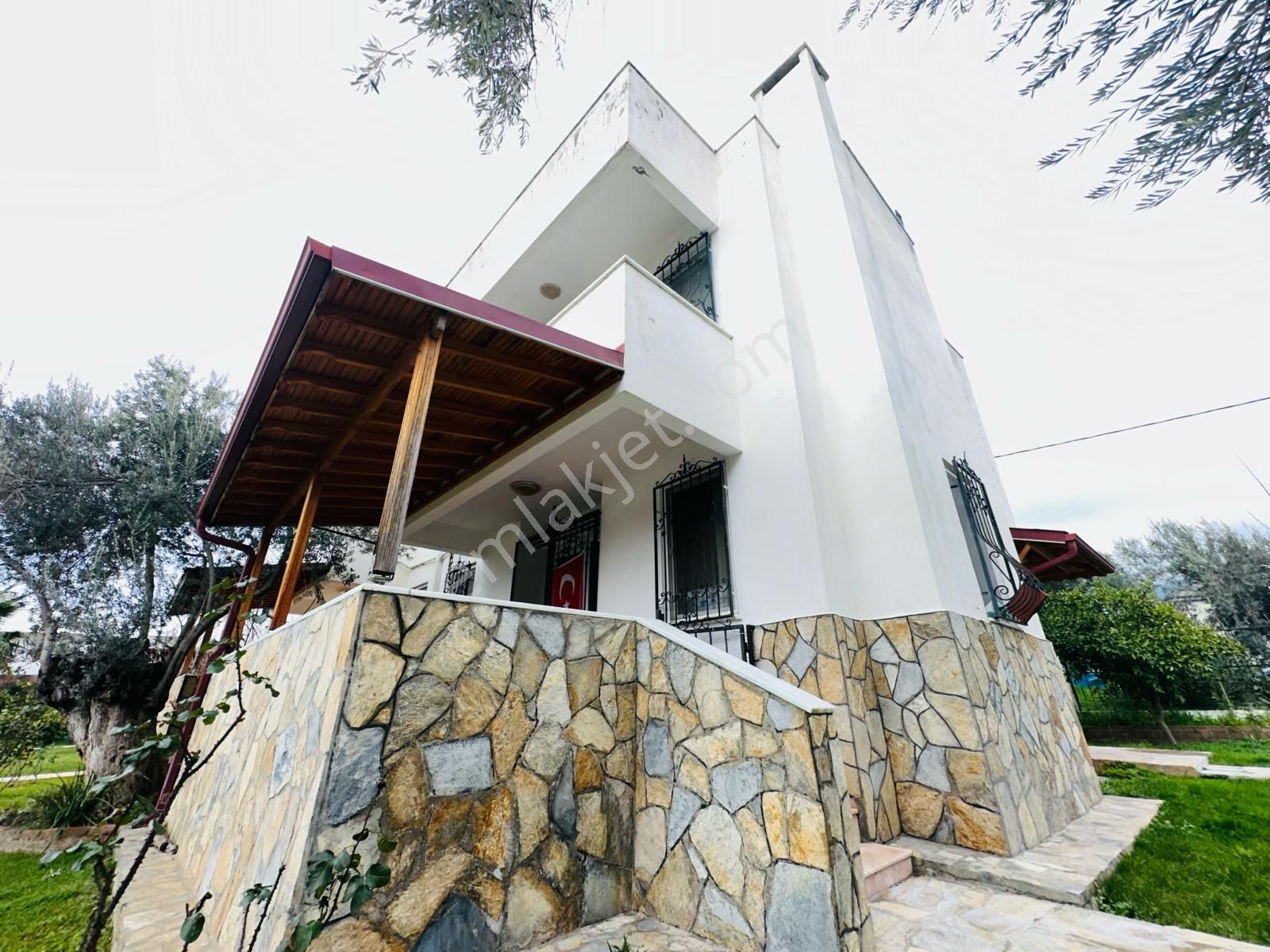 Güre De 3+1 Deniz Manzaralı Çift Havuzlu Satılık Müstakil Ev - Görsel 25