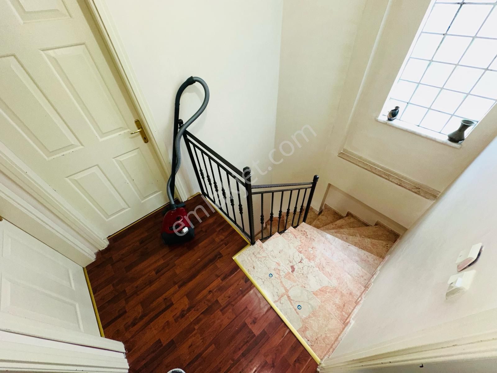 Güre De 3+1 Deniz Manzaralı Çift Havuzlu Satılık Müstakil Ev - Görsel 10