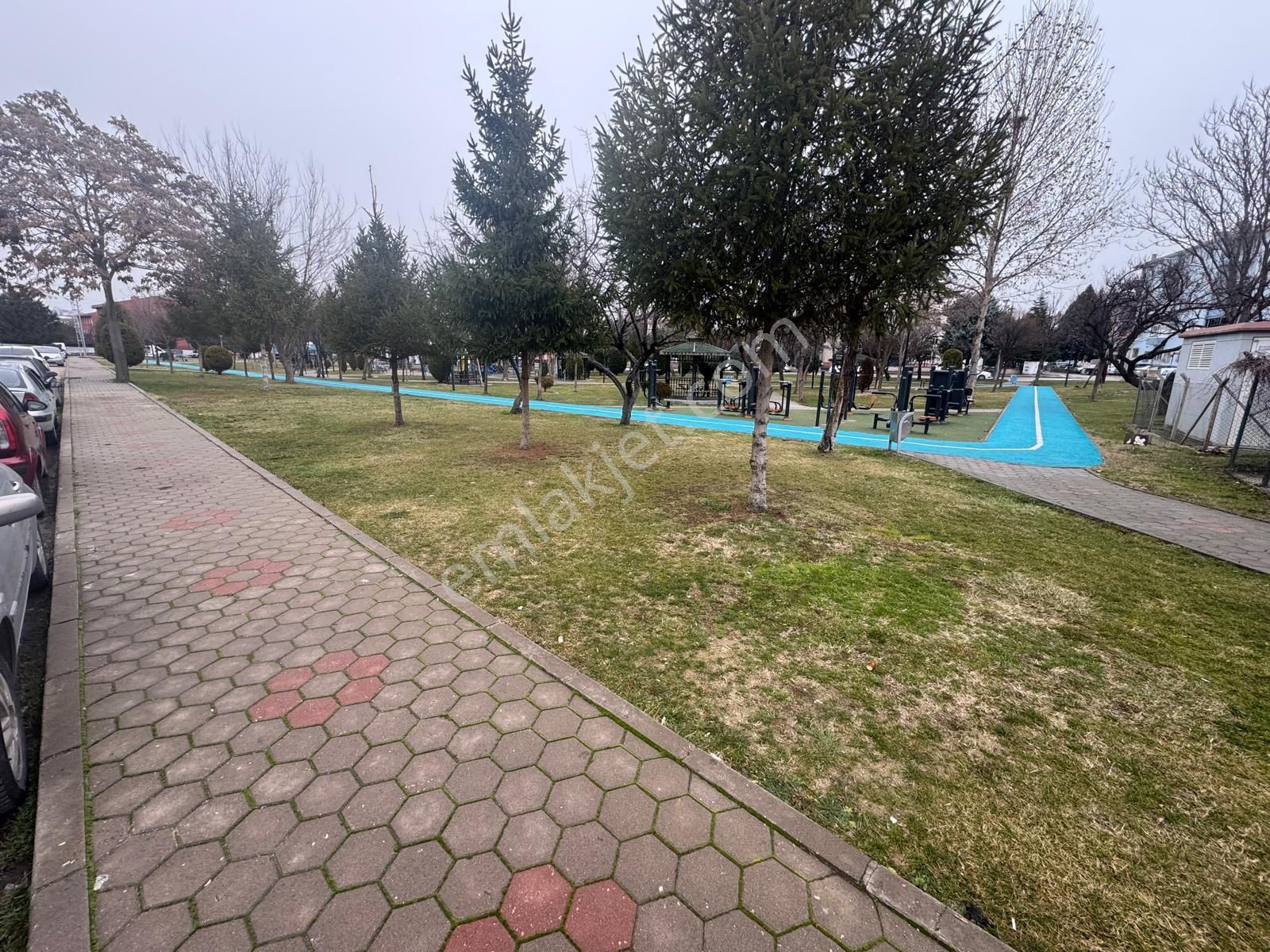 İstasyon Mh'de Ara Katta Masrafsız Kredi Limitsiz Satılık Daire - Görsel 31