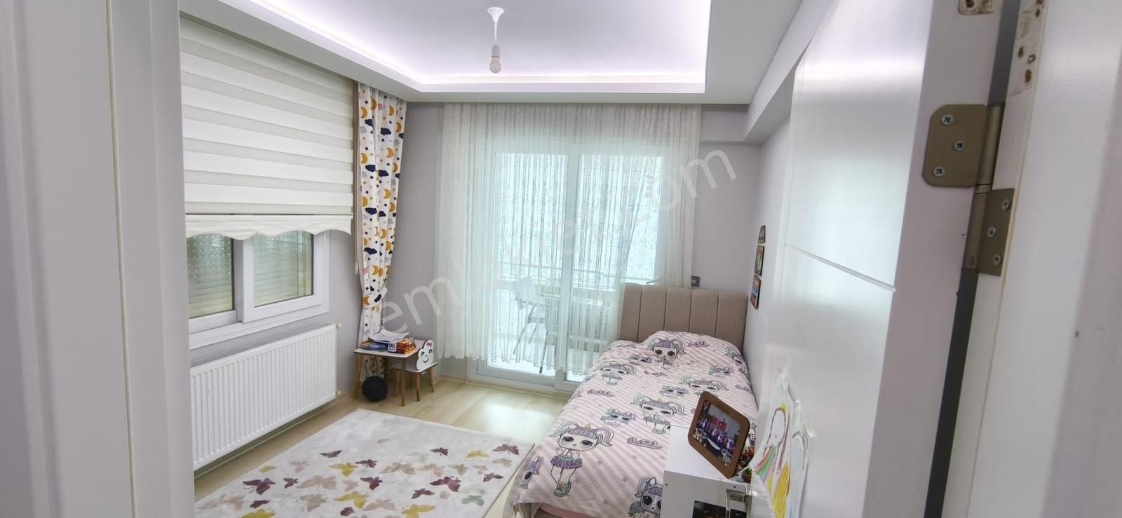 Kent Gayrimenkul'den Fatih'te Satılık 2+1 Mükemmel Daire - Görsel 11