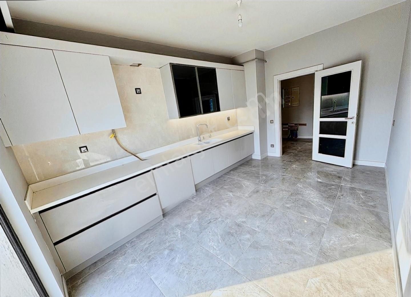 Güler^den Şehr-i Bahçe Konutlarında Sıır 7.kat 62.500tl Taksitle - Görsel 35