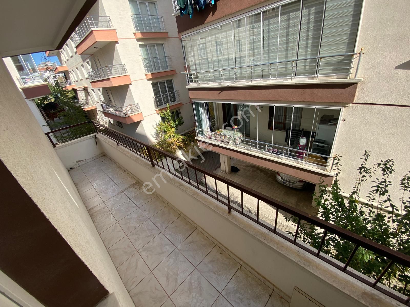 (1156) Keçiören Kanunide 1.katta 3+1 Satılık Boş Daire - Görsel 20