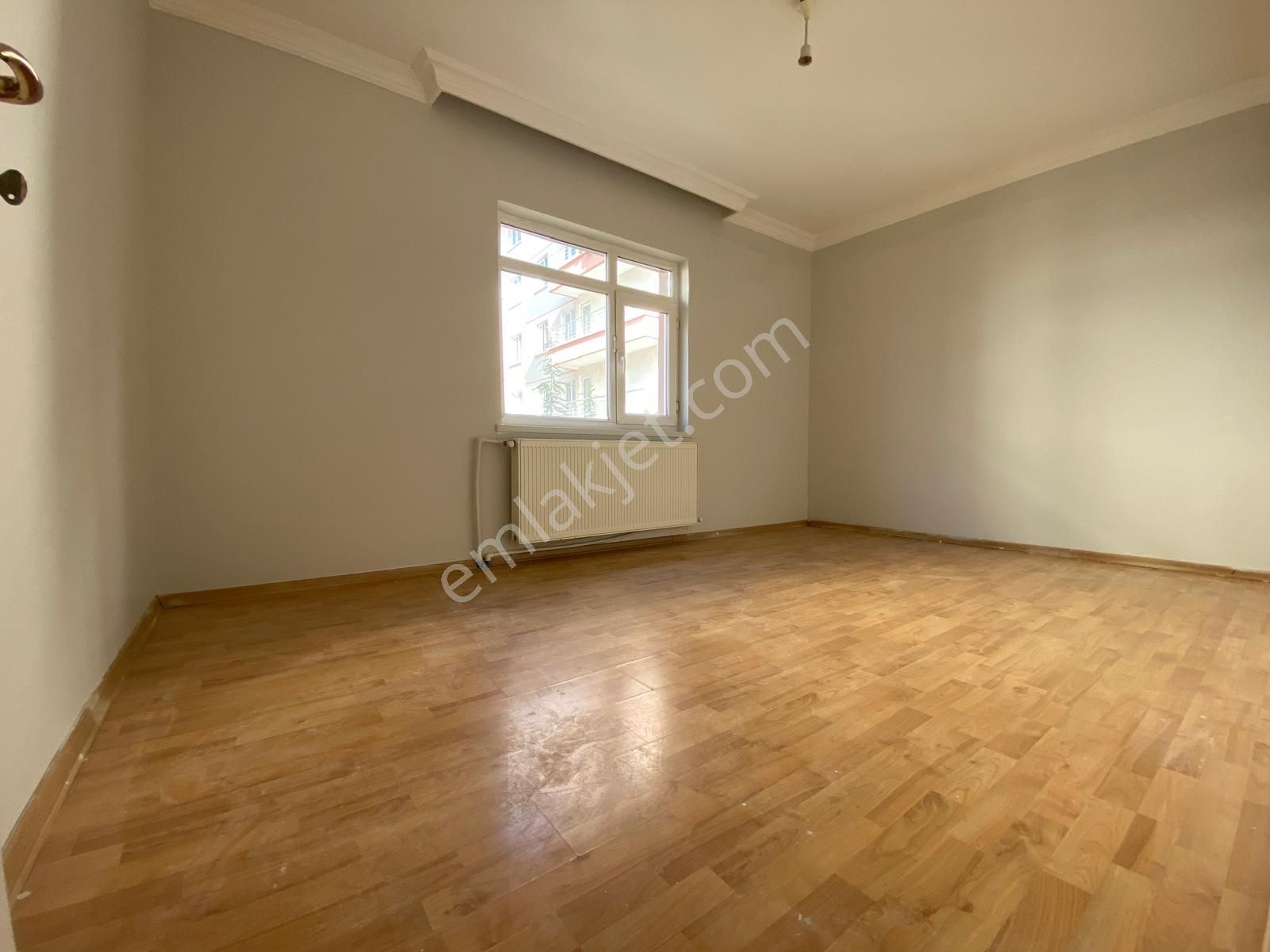 (1156) Keçiören Kanunide 1.katta 3+1 Satılık Boş Daire - Görsel 11