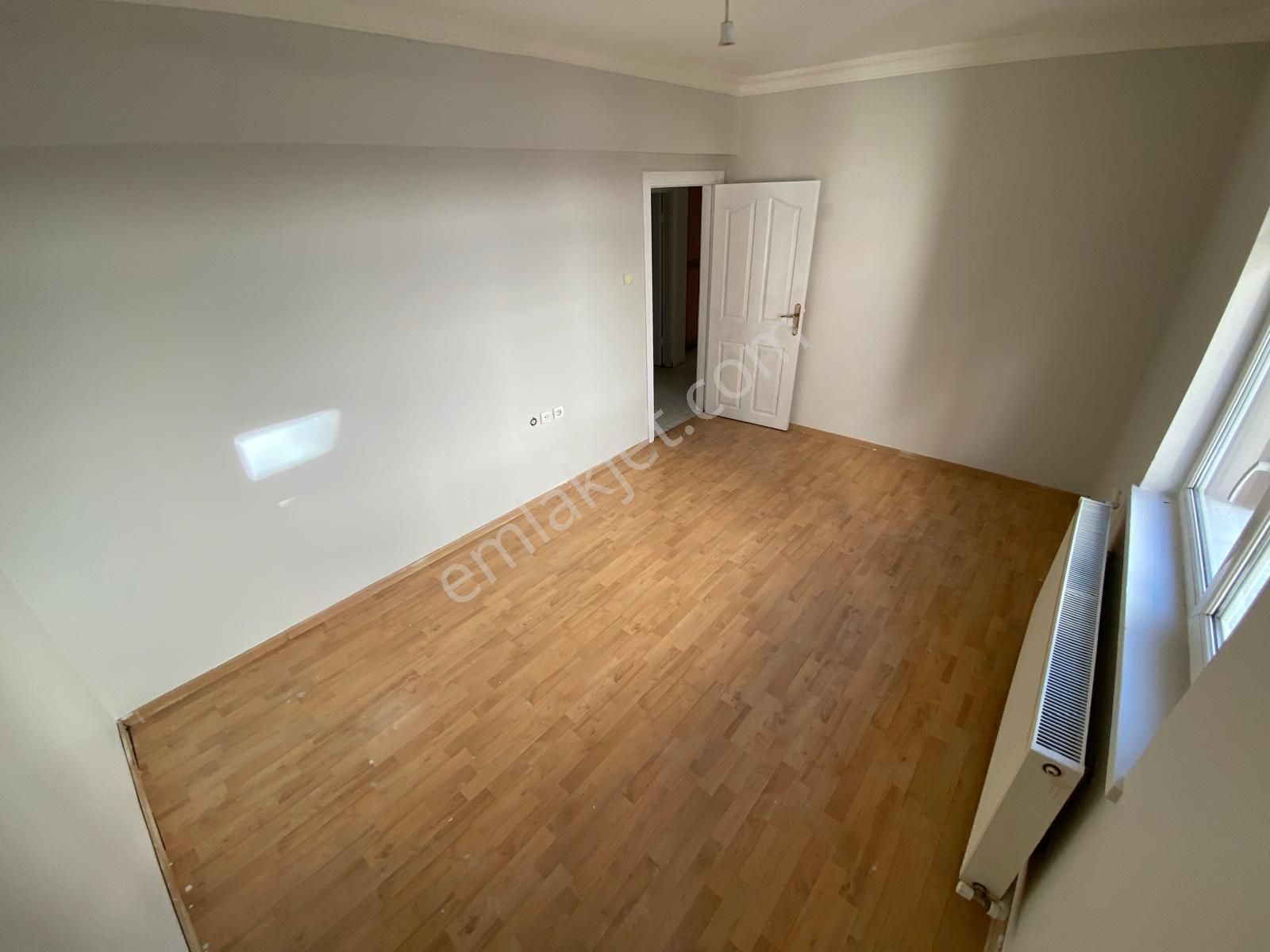 (1156) Keçiören Kanunide 1.katta 3+1 Satılık Boş Daire - Görsel 12