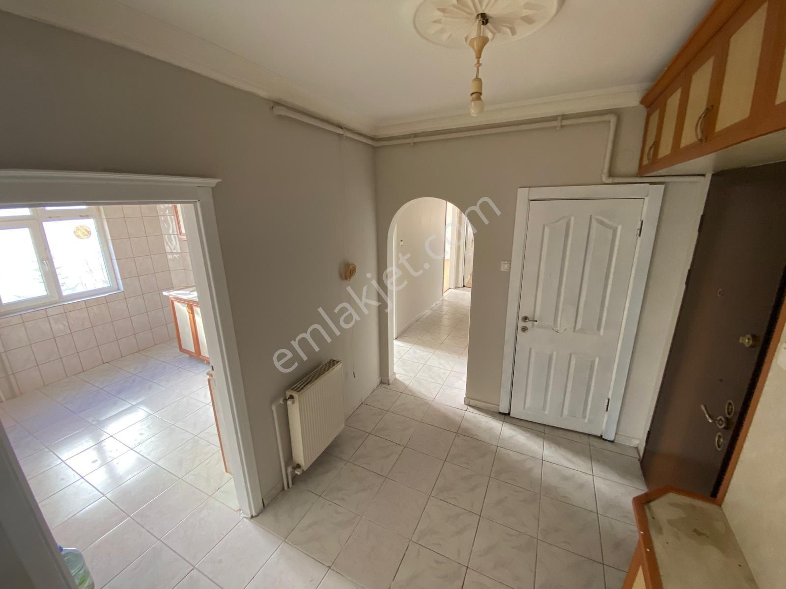 (1156) Keçiören Kanunide 1.katta 3+1 Satılık Boş Daire - Görsel 9