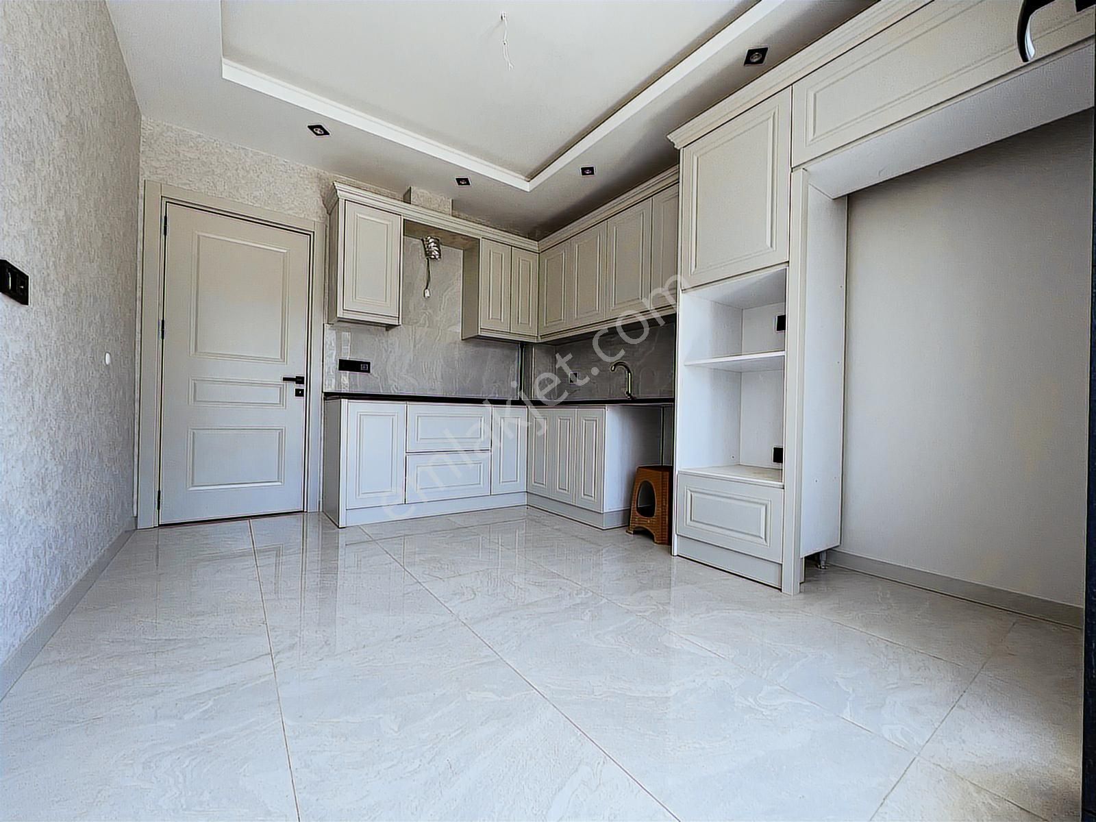 Yukarı Şemiklerde 3+1 Ön Cephe Daire-ebeveyn Banyolu Sıfır Bina - Görsel 26