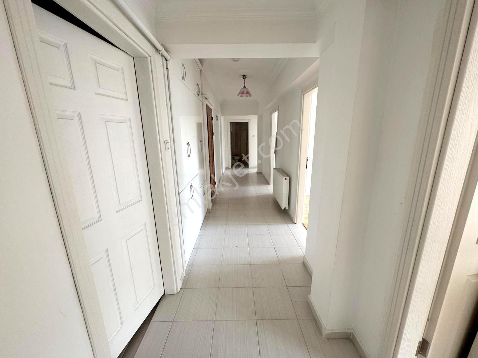 (1159) Keçiören Atapark Mahallesinde Cadde Üzerinde 2.orta Katta 3+1 Satılık Boş Daire - Görsel 8