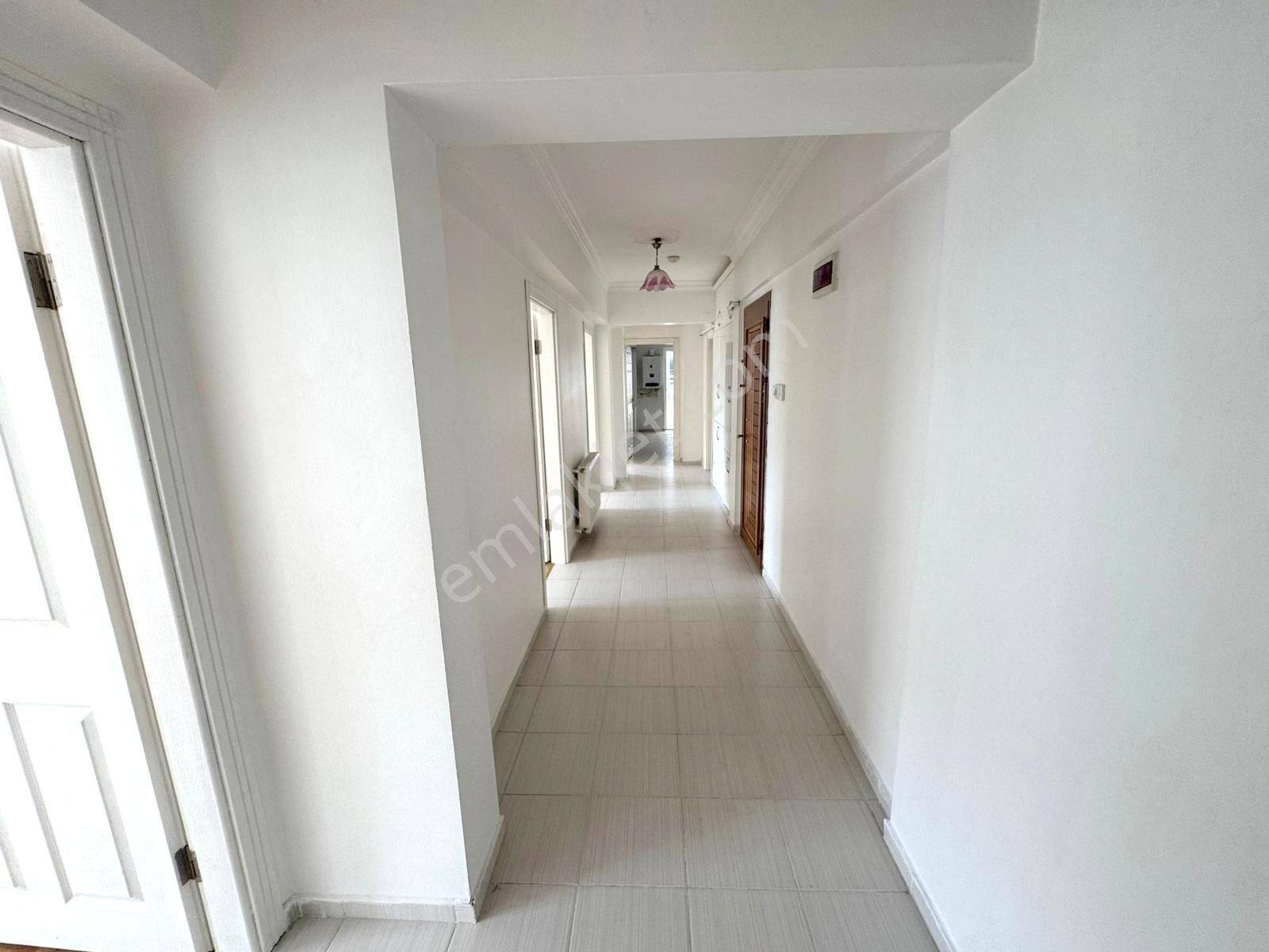 (1159) Keçiören Atapark Mahallesinde Cadde Üzerinde 2.orta Katta 3+1 Satılık Boş Daire - Görsel 16