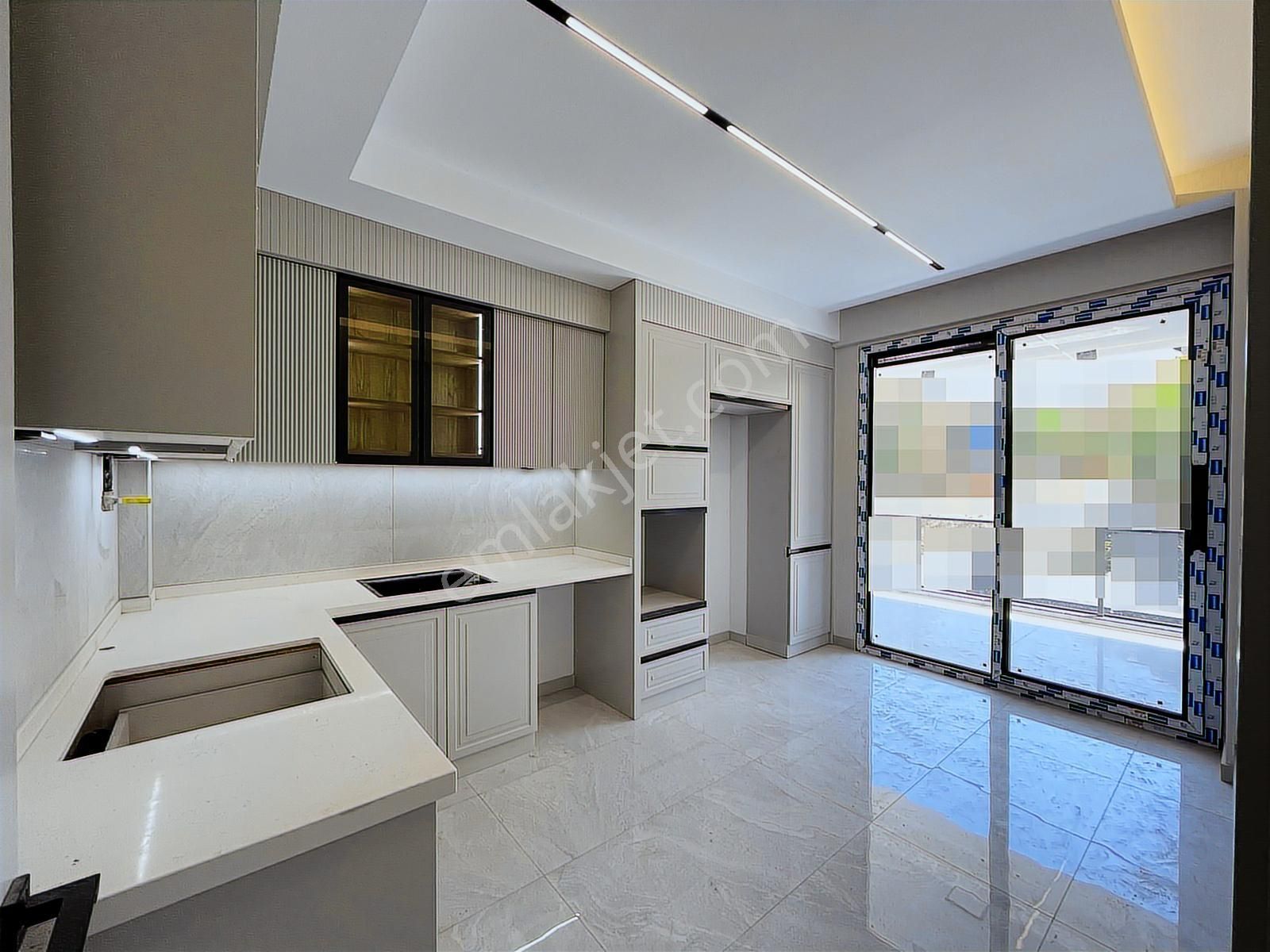 Babilden Lüks İşçilik İstiyenler İçin-giyinme Odalı Asansörlü