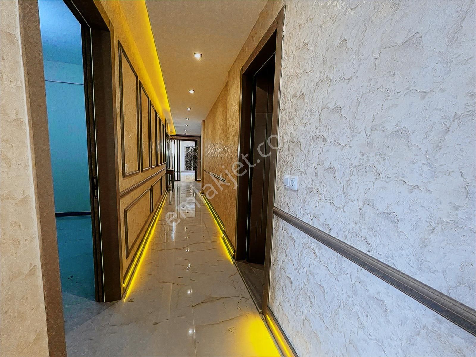 Karahasanlıda 3+1 Lüks Daire-ebeveyn Banyo,giyinme Odalı - Görsel 28