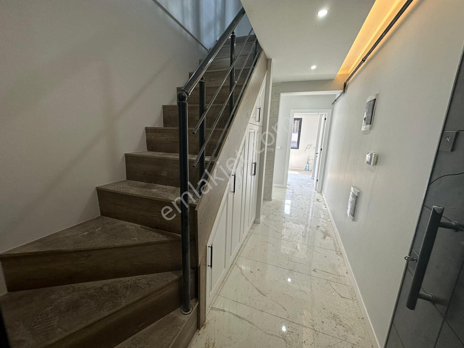 Ender Uysal Gayrimenkulden Hürriyet Mahallesin De Satılık 2+1 Dublex Sıfır Daire.. - Görsel 8