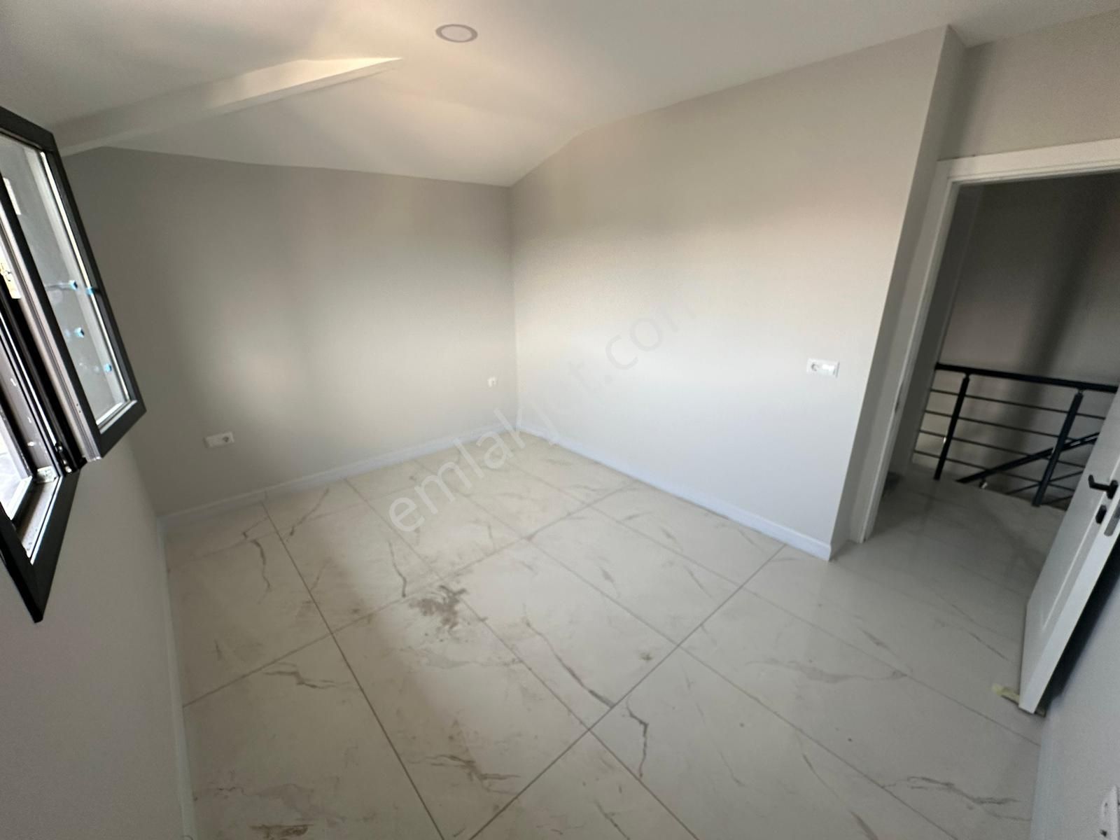 Ender Uysal Gayrimenkulden Hürriyet Mahallesin De Satılık 2+1 Dublex Sıfır Daire.. - Görsel 13