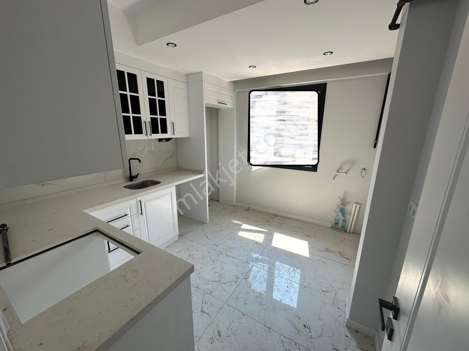 Ender Uysal Gayrimenkulden Hürriyet Mahallesin De Satılık 2+1 Dublex Sıfır Daire.. - Görsel 2