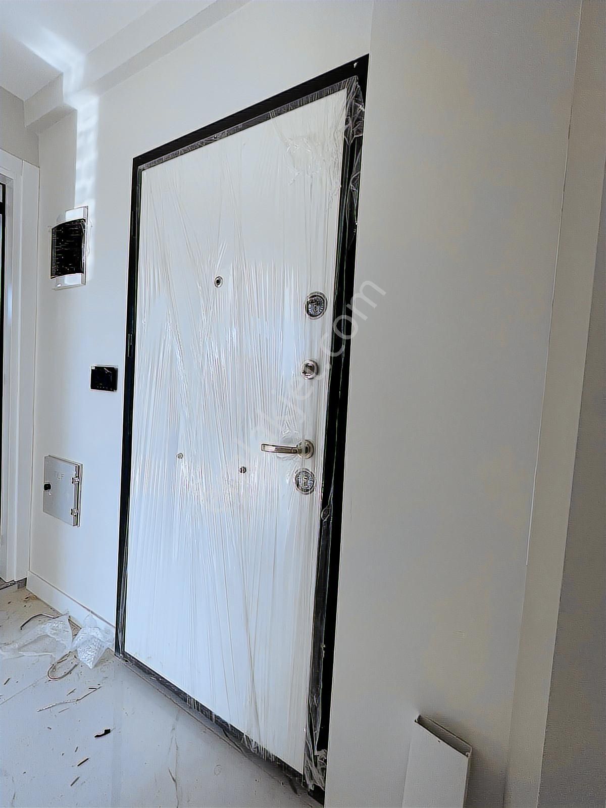 Yenişafakta 2+1 Sıfır Daire-asansörlü, Ön Cephe - Görsel 5