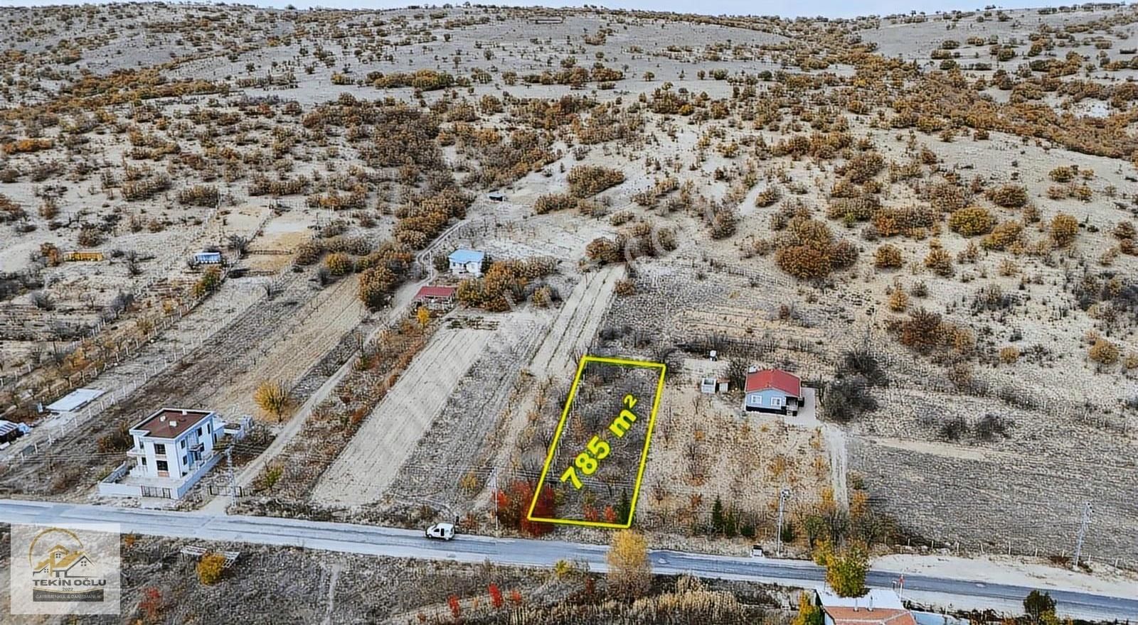 Çomaklar'da Asvalt Yola Sıfır 785 M² Müstakil Bahçelik Tarla - Görsel 4