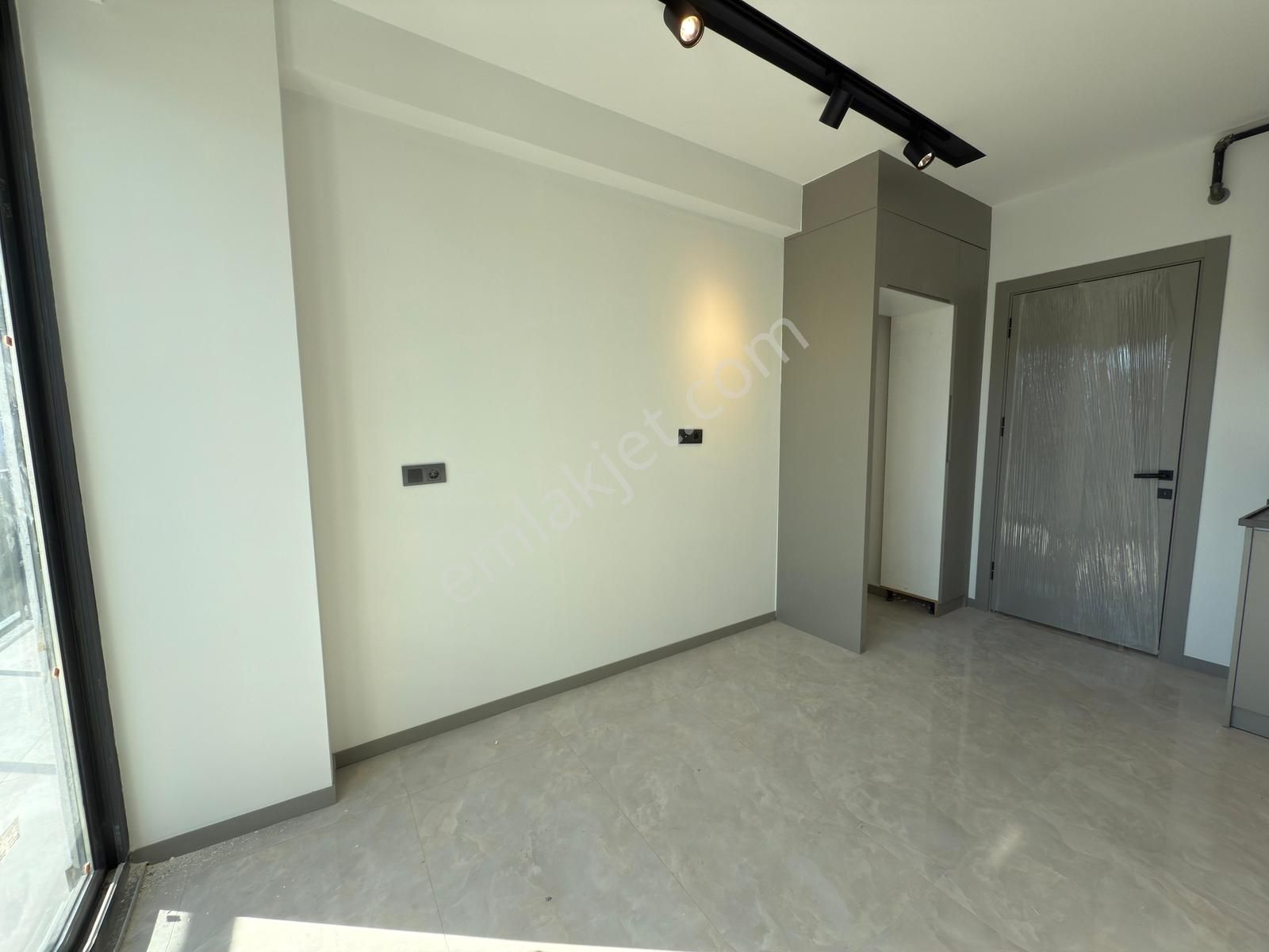 Babilden Sıfır 3+1 Daire-ebeveyn Banyo Çift Balkonlu - Görsel 3