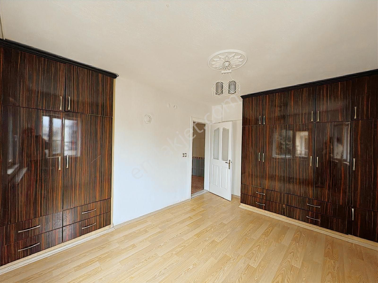 Babilden Gültepe Mahallesinde Kiralık 2+1 Daire - Görsel 7