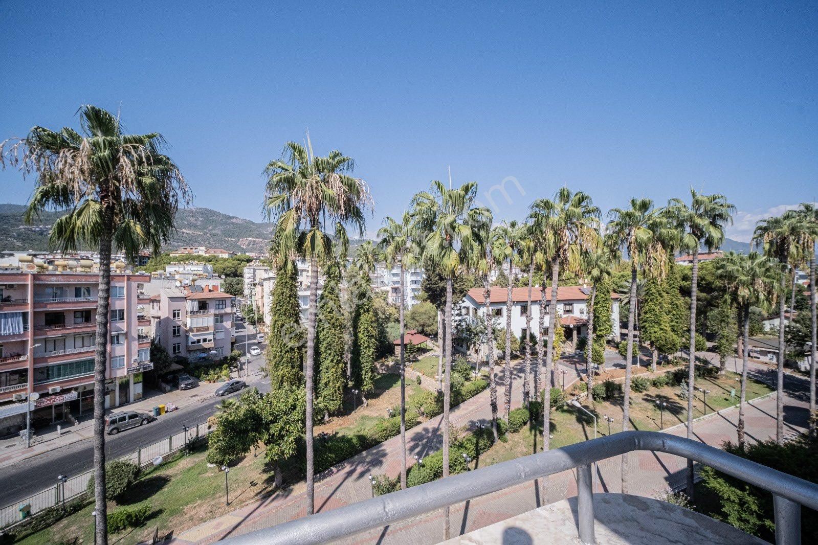 Cumhuriyet Mahallesi Denize 2.bina 3+1 Lüx Eşyalı Daire - Görsel 19