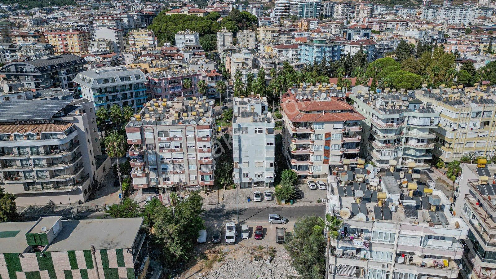 Cumhuriyet Mahallesi Denize 2.bina 3+1 Lüx Eşyalı Daire - Görsel 2