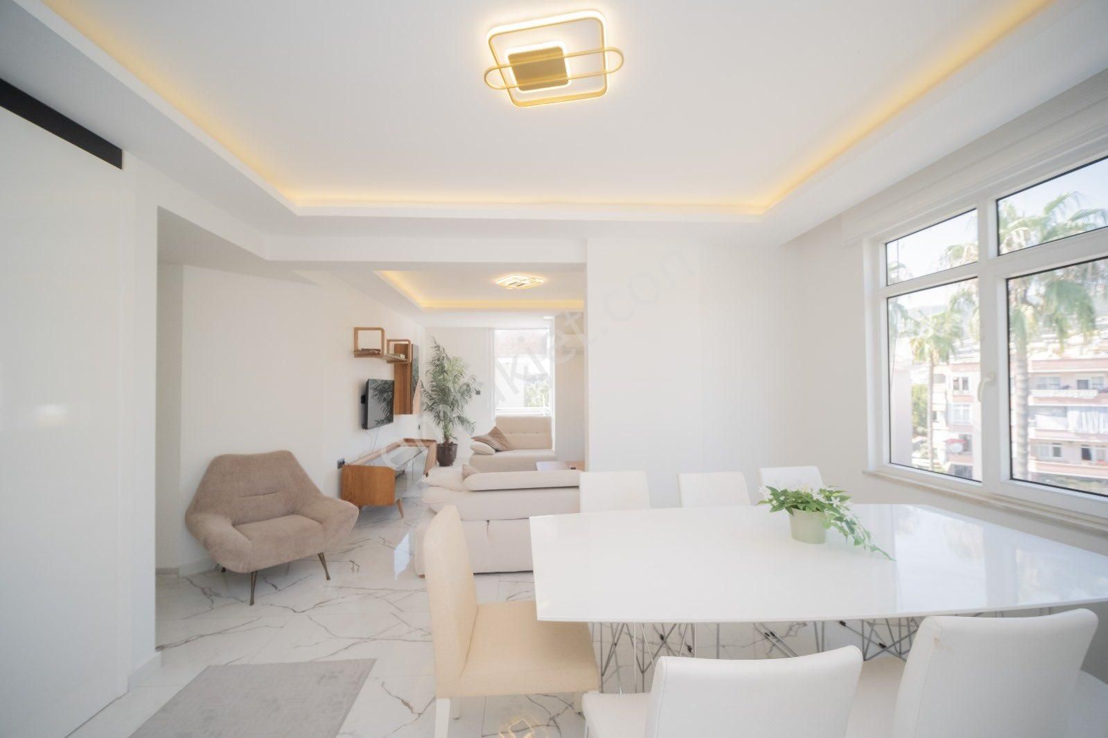 Cumhuriyet Mahallesi Denize 2.bina 3+1 Lüx Eşyalı Daire - Görsel 8