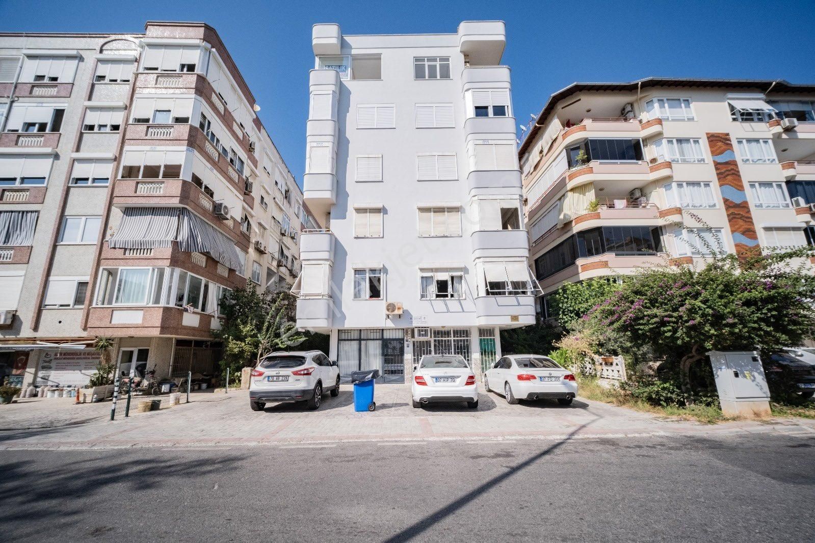 Cumhuriyet Mahallesi Denize 2.bina 3+1 Lüx Eşyalı Daire - Görsel 28