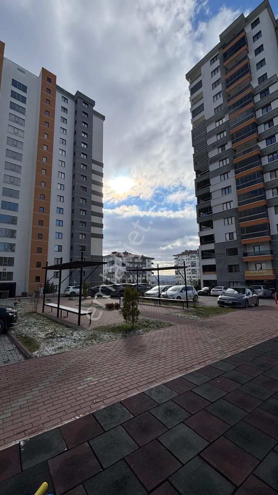 Prestijli Lokasyonda Ferah 4+1 Ata Mahallesinde Satılık! - Görsel 19