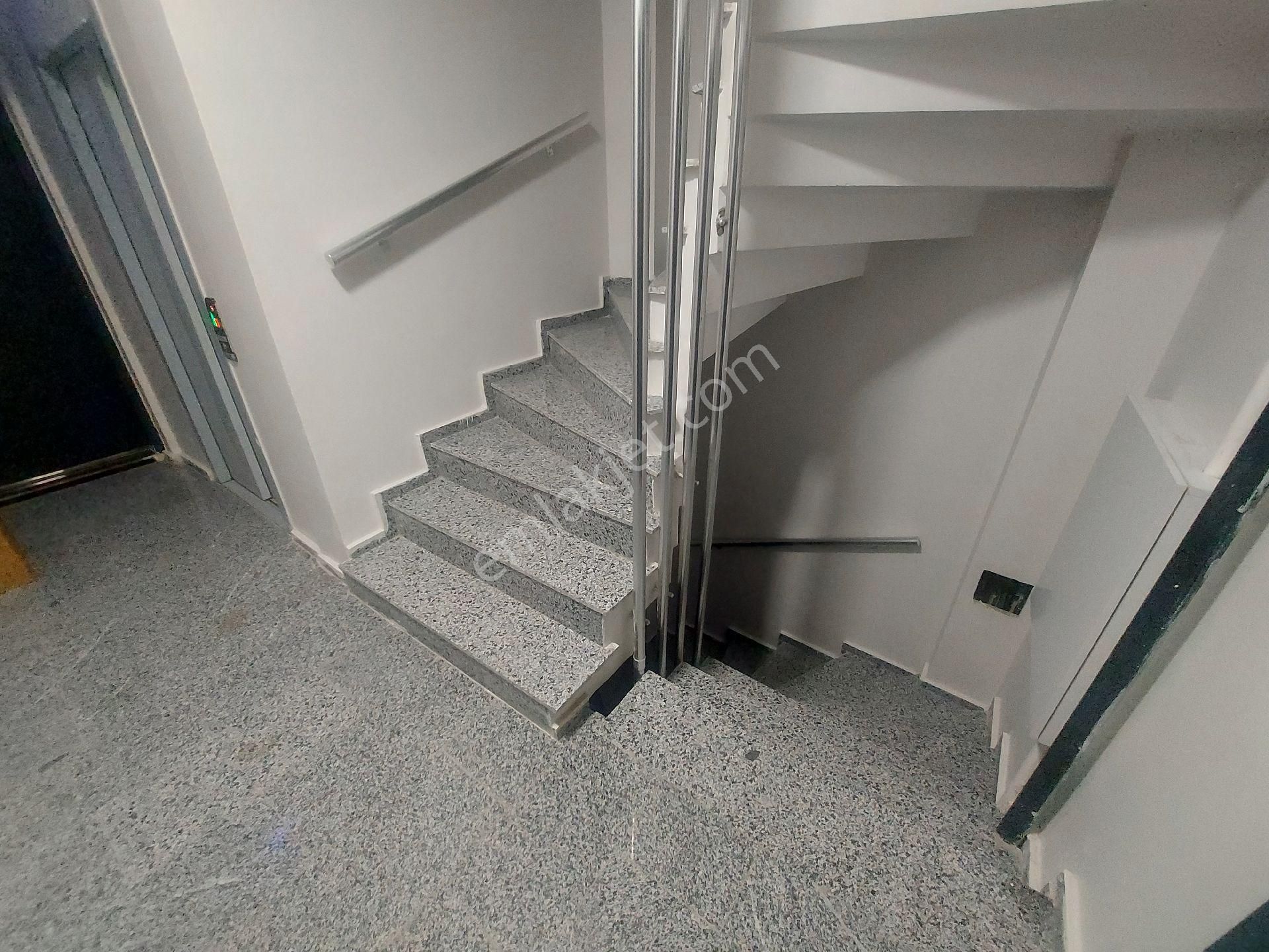 Kağıthane Çağlayan Adliye Metro Karşısı Satılık Sıfır Son 2+1 Daire 80 M2 - Görsel 31