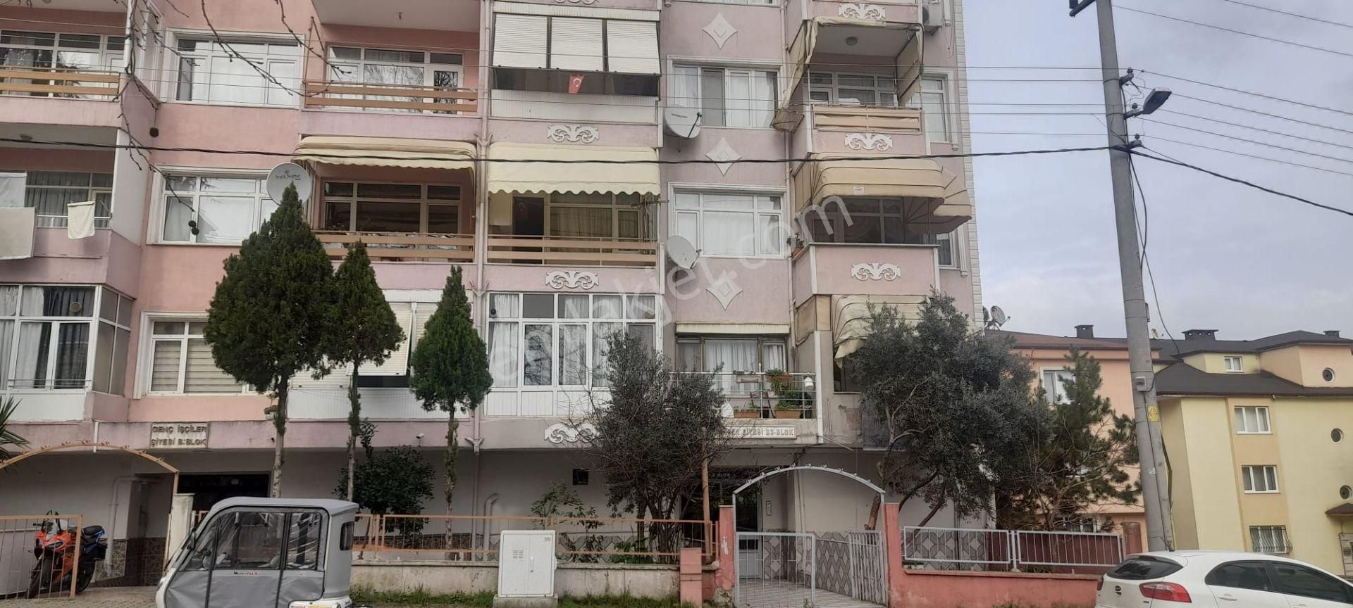 Kaçmaz Emlaktan Kocaeli Derincede Satılık 2+1 Daire