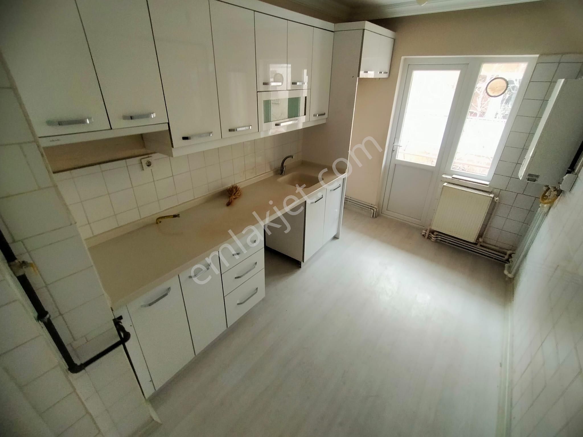 Ankara Keçiören Etlik Merkez ' De 3+1 Kiralık Daire Gata Ve Şehir Hastanesi Yakını