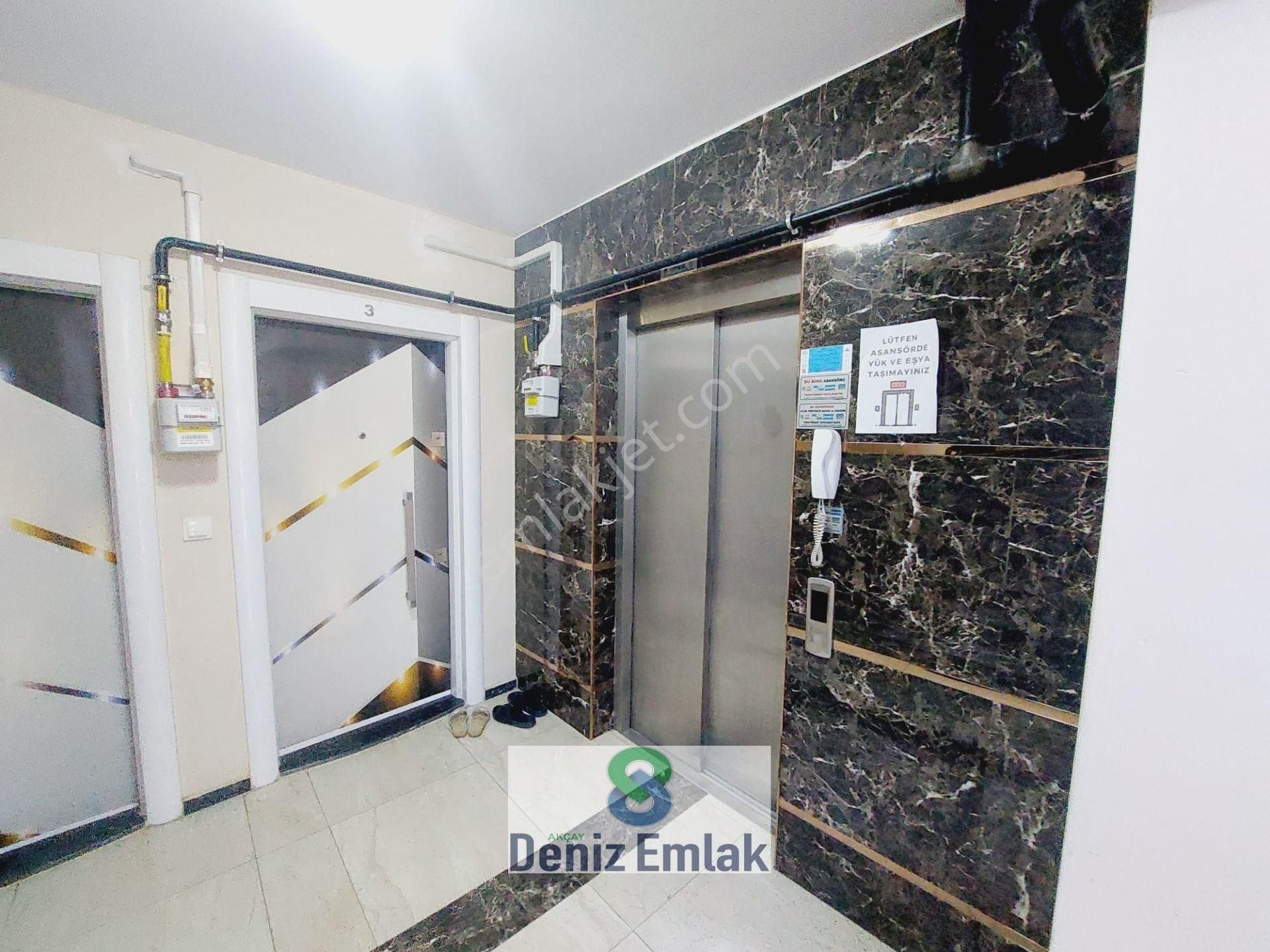 Denizden Akçayda Ön Cephe Asansörlü Ebeveynli Satılık 2+1 Daire. - Görsel 17