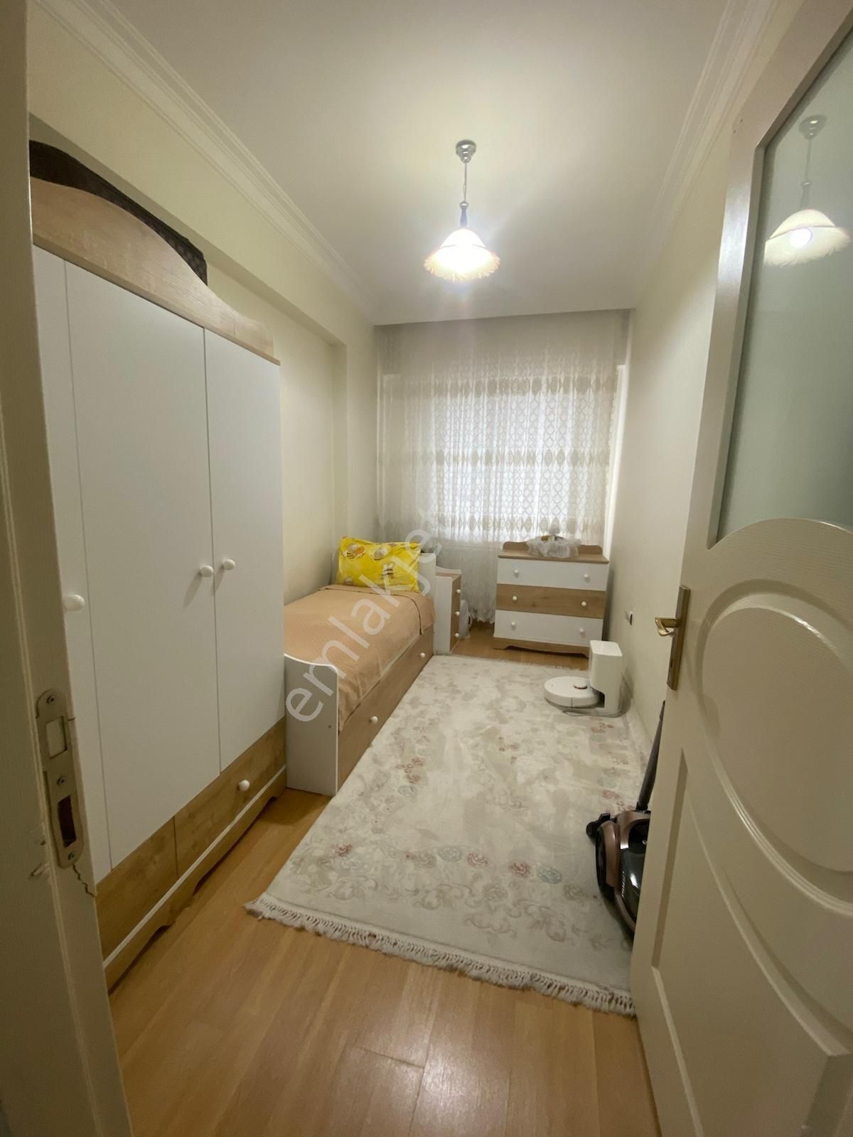 Akkent Desatılık Bakımlı Daire - Görsel 12