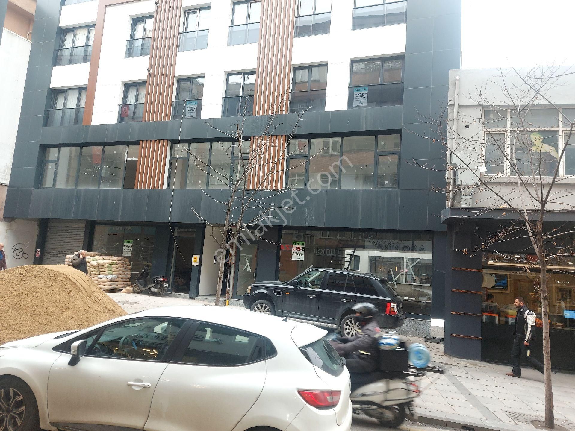 Kağıthane Çağlayan Adliye Metro Karşısı Kiralık Sıfır Ofis 160 M2 - Görsel 2