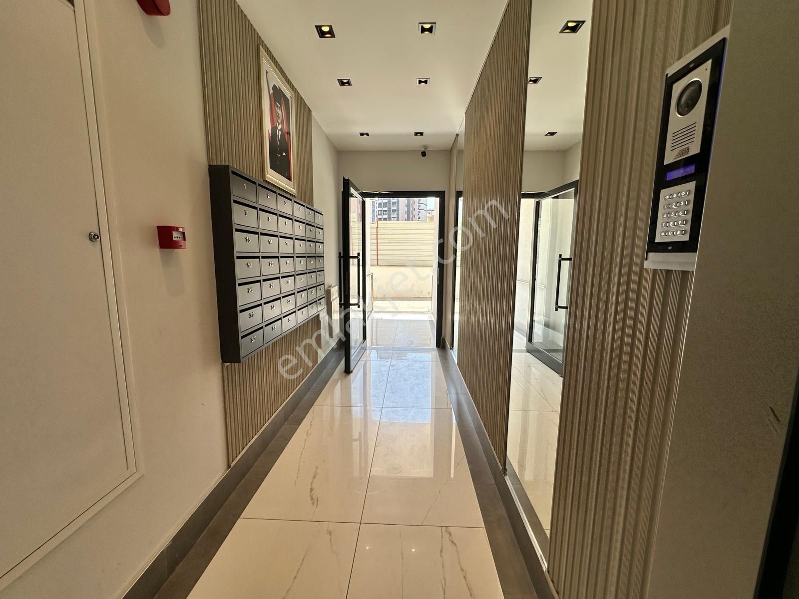 Kozyatağı'nda 3+1 Net 85m2 Balkonlu Sıfır Boş Fırsat Daire - Görsel 10
