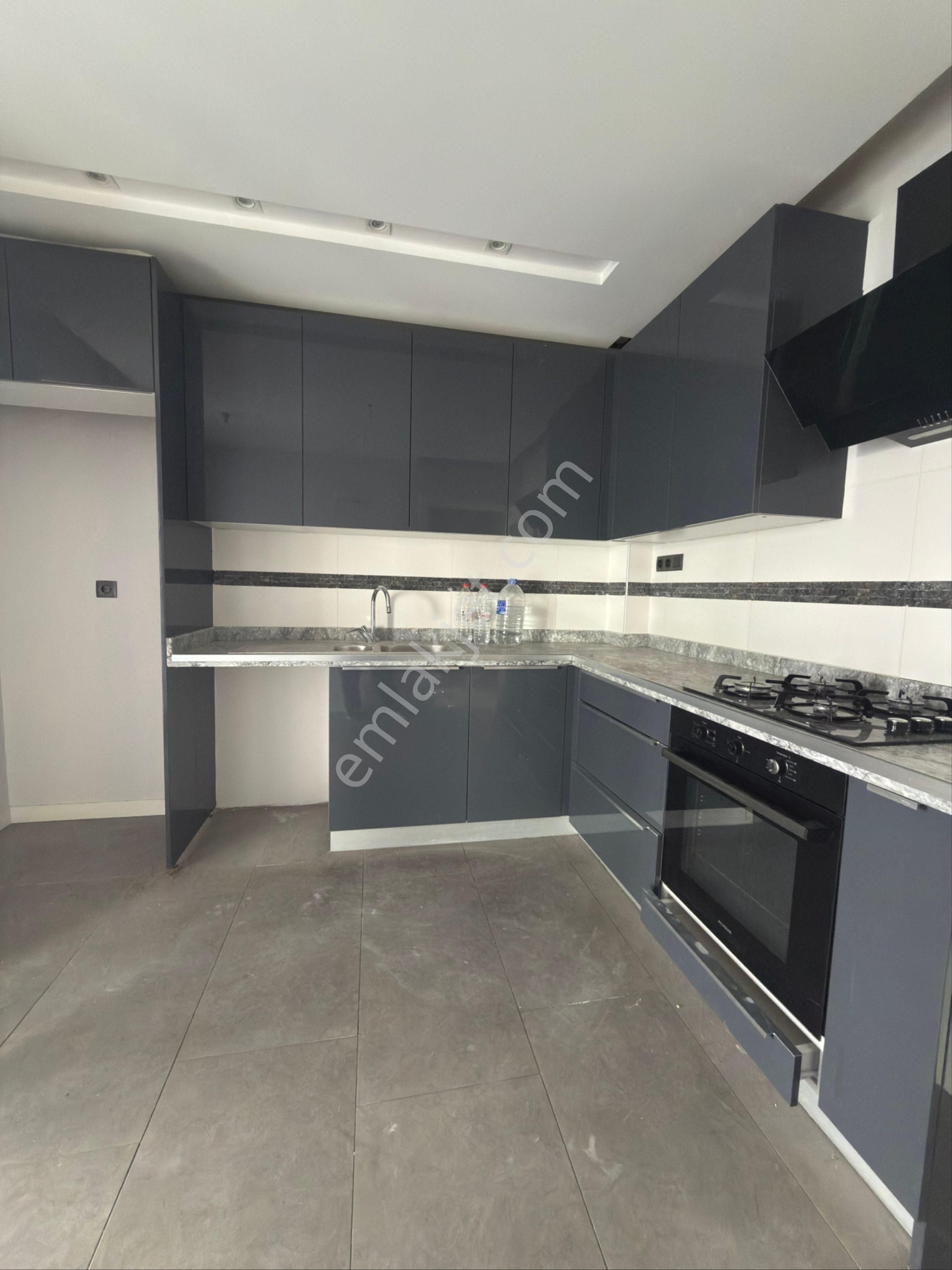 Pınar Mahallesi Bulvar Üzerinde – Sosyal Donatılı Sitede 3+1 Ultra Lüks Kiralık Daire! - Görsel 3