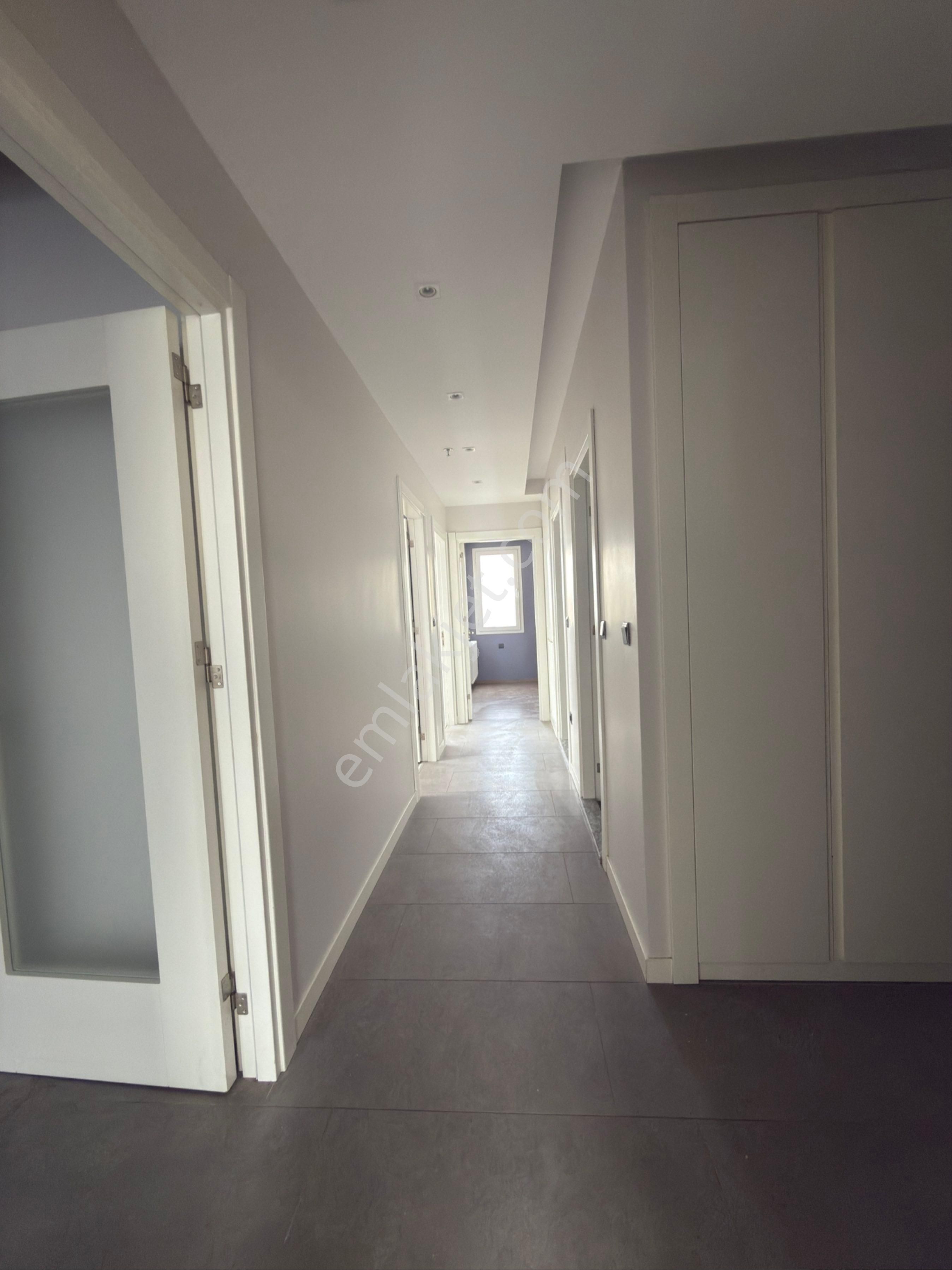 Pınar Mahallesi Bulvar Üzerinde – Sosyal Donatılı Sitede 3+1 Ultra Lüks Kiralık Daire! - Görsel 15