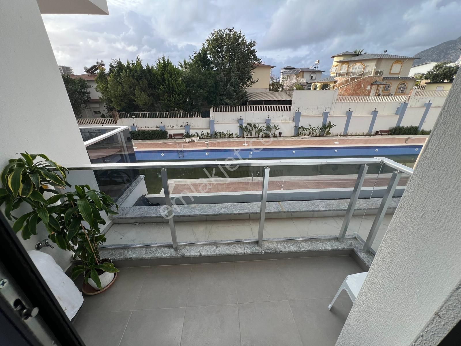 Antalya Alanya Mahmutlar Satılık 1+1 Daire Yeni Lüks Resındence - Görsel 11