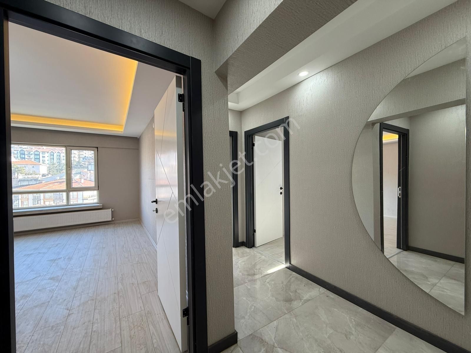 ! Etlik'te Ultra Lüks Yapıda Bağımsız 130m2 Merkezi Konum 3+1 ! - Görsel 33