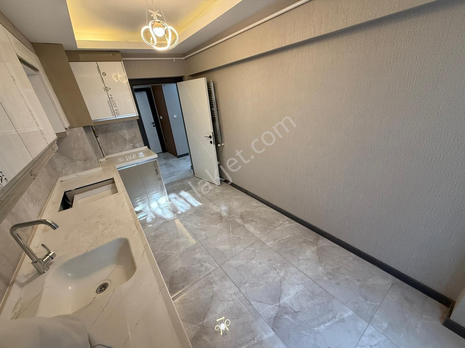 ! Etlik'te Ultra Lüks Yapıda Bağımsız 130m2 Merkezi Konum 3+1 ! - Görsel 11