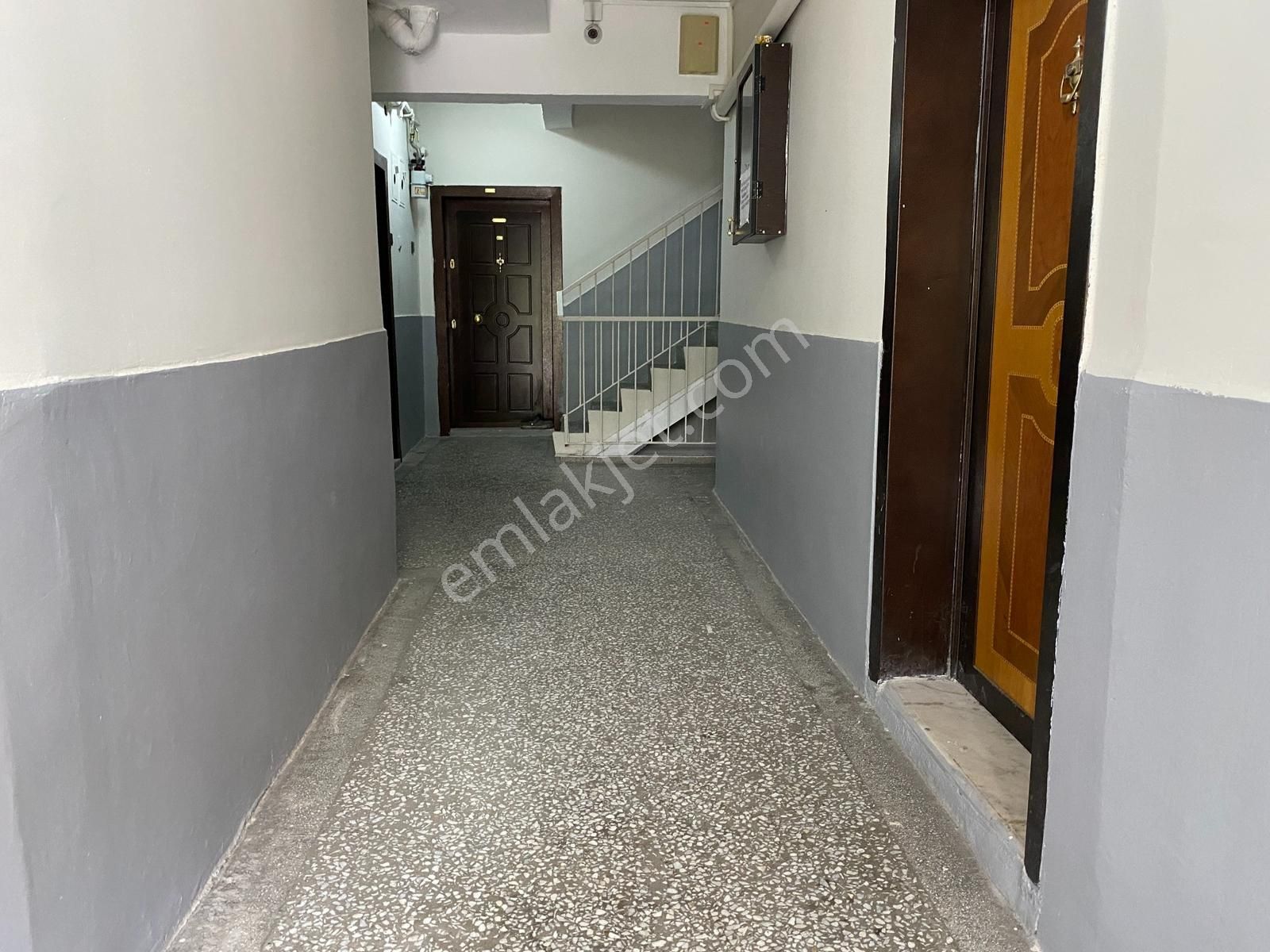 Tepebaşı Mah Çapraz Sokak 1. Kat 2+1 Güney Batı Cephe - Görsel 21