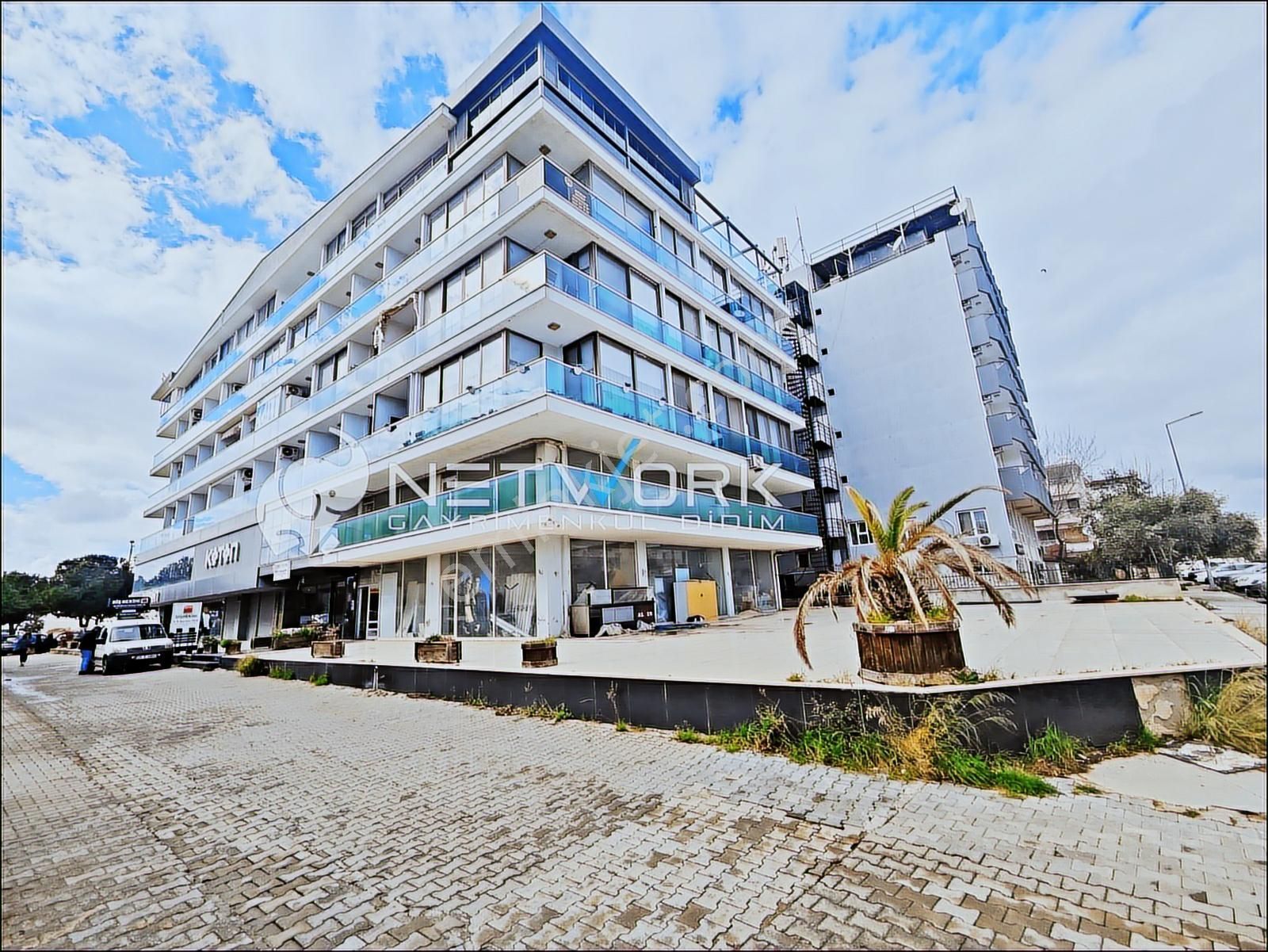 Atatürk Bulvarı Üzerinde Deniz Manzaralı,2+1 Eşyalı Dubleks