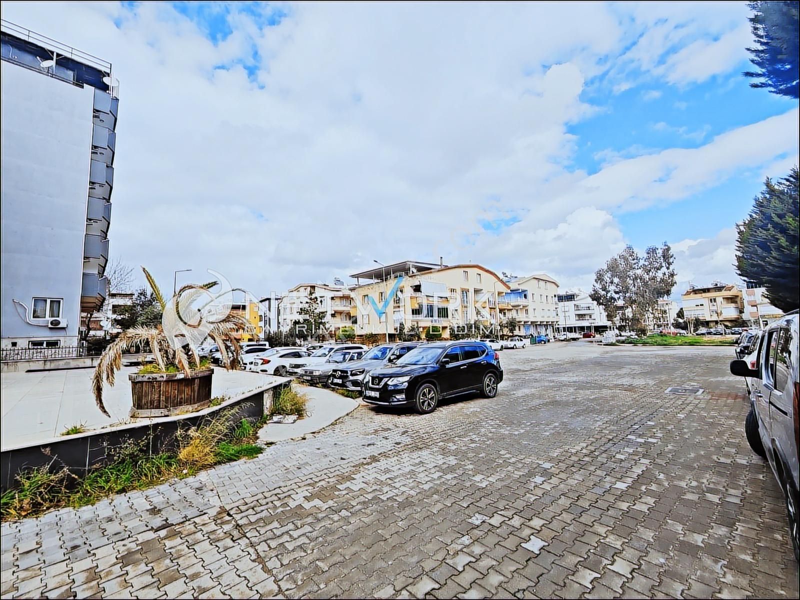 Atatürk Bulvarı Üzerinde Deniz Manzaralı,2+1 Eşyalı Dubleks - Görsel 24