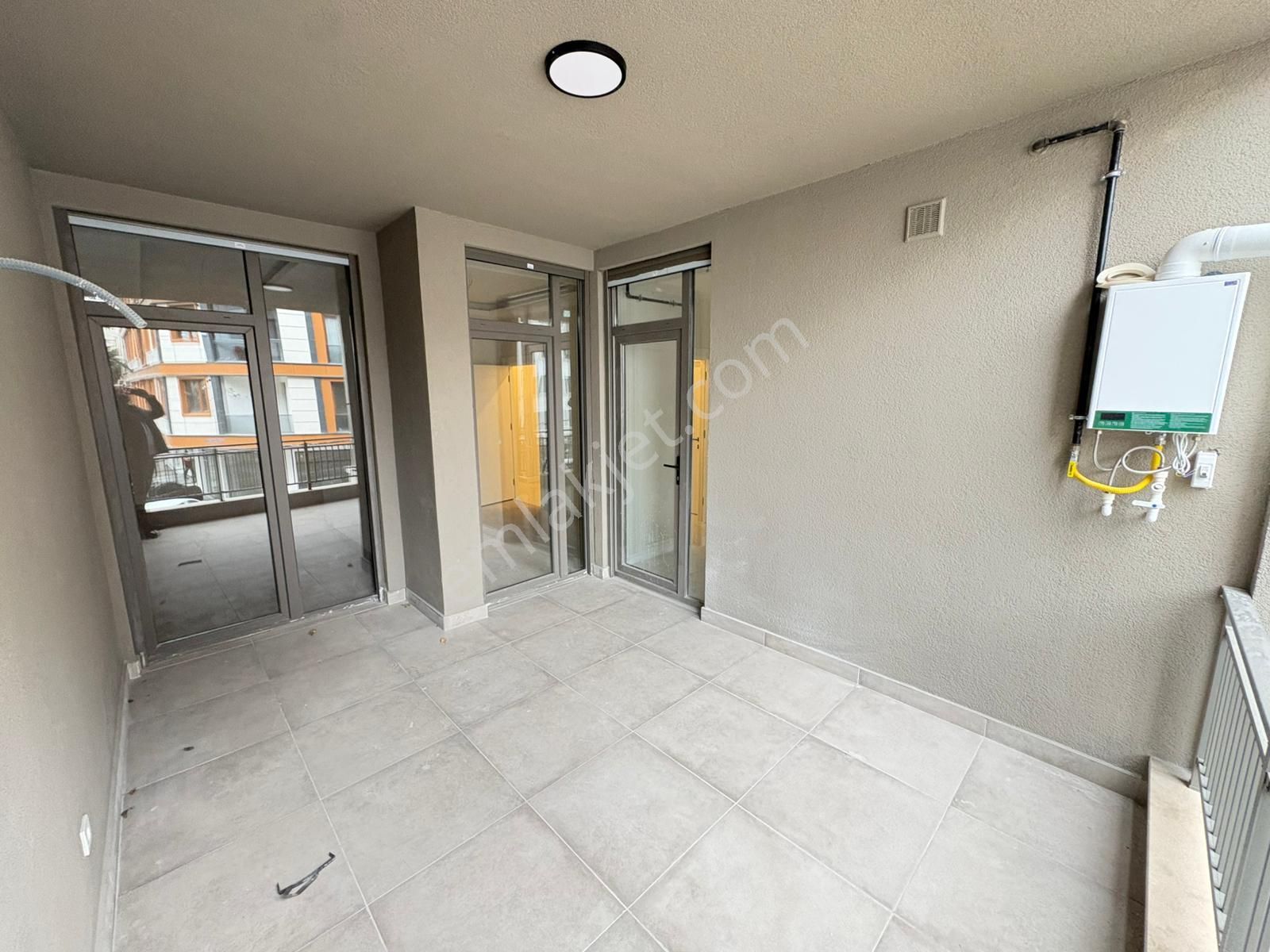 ▃artemin▃idealtepe Işıklarda Ön Cephe Balkonlu 2.kat 103m² 2+1 - Görsel 12