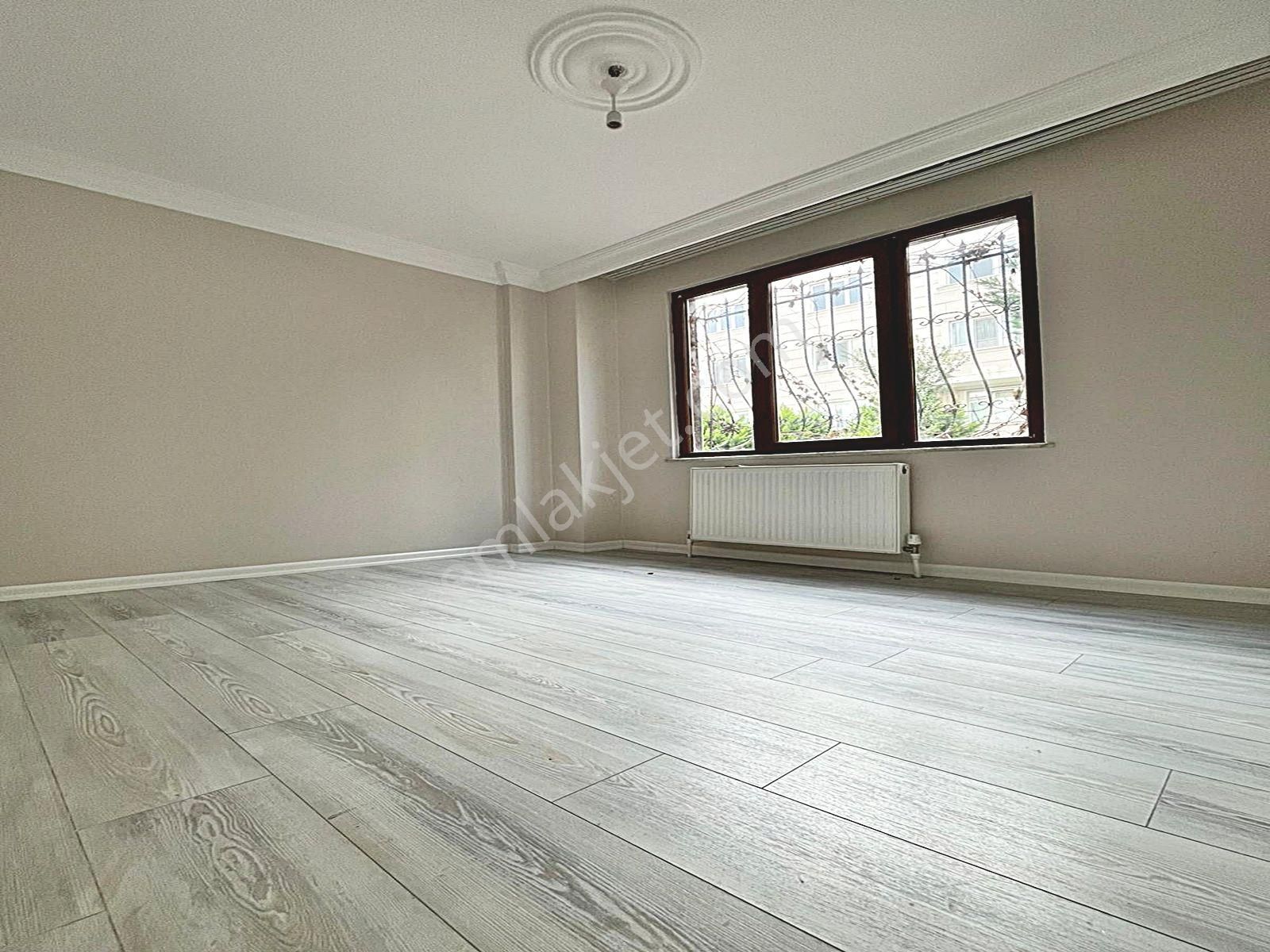 Esenyurt Mehmet Akif Ersoy Mahallesinde Butik Site İçerisinde Kelepir Yüksek Giriş 2+1 Daire - Görsel 9