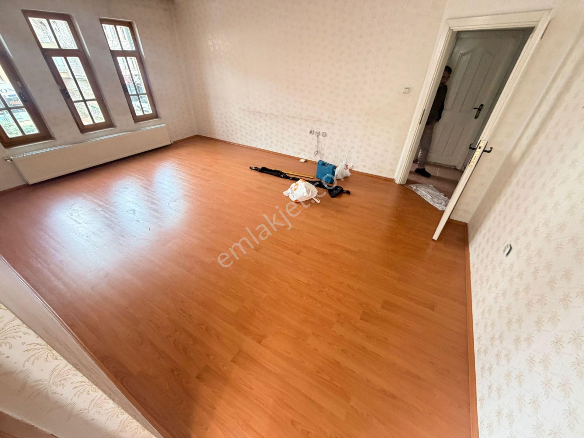 Ankara Keçiören Yayla Merkez ' De 3+1 Kiralık Daire Gata Ve Şehir Hastanesi Yakını - Görsel 3