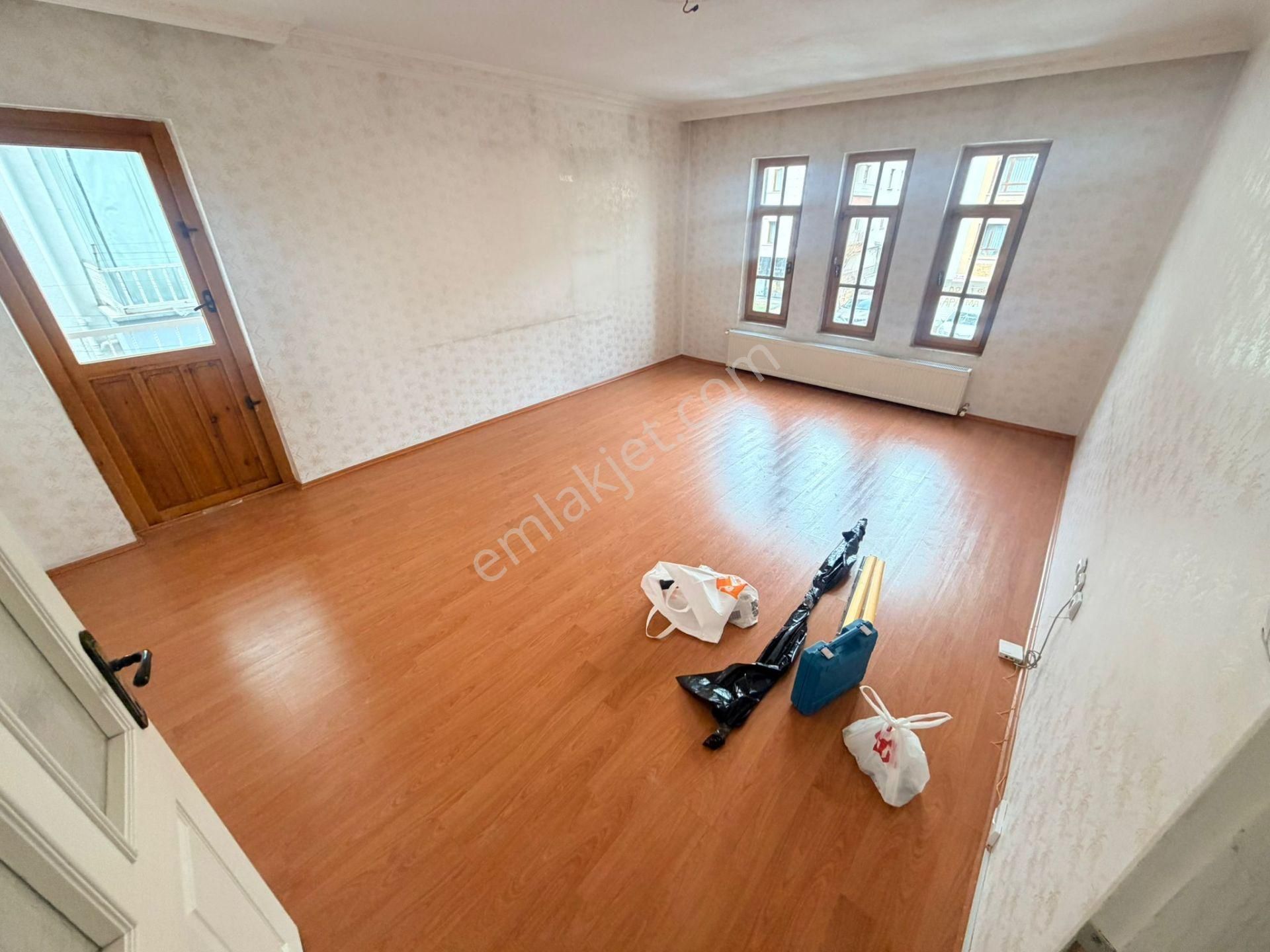 Ankara Keçiören Yayla Merkez ' De 3+1 Kiralık Daire Gata Ve Şehir Hastanesi Yakını - Görsel 2