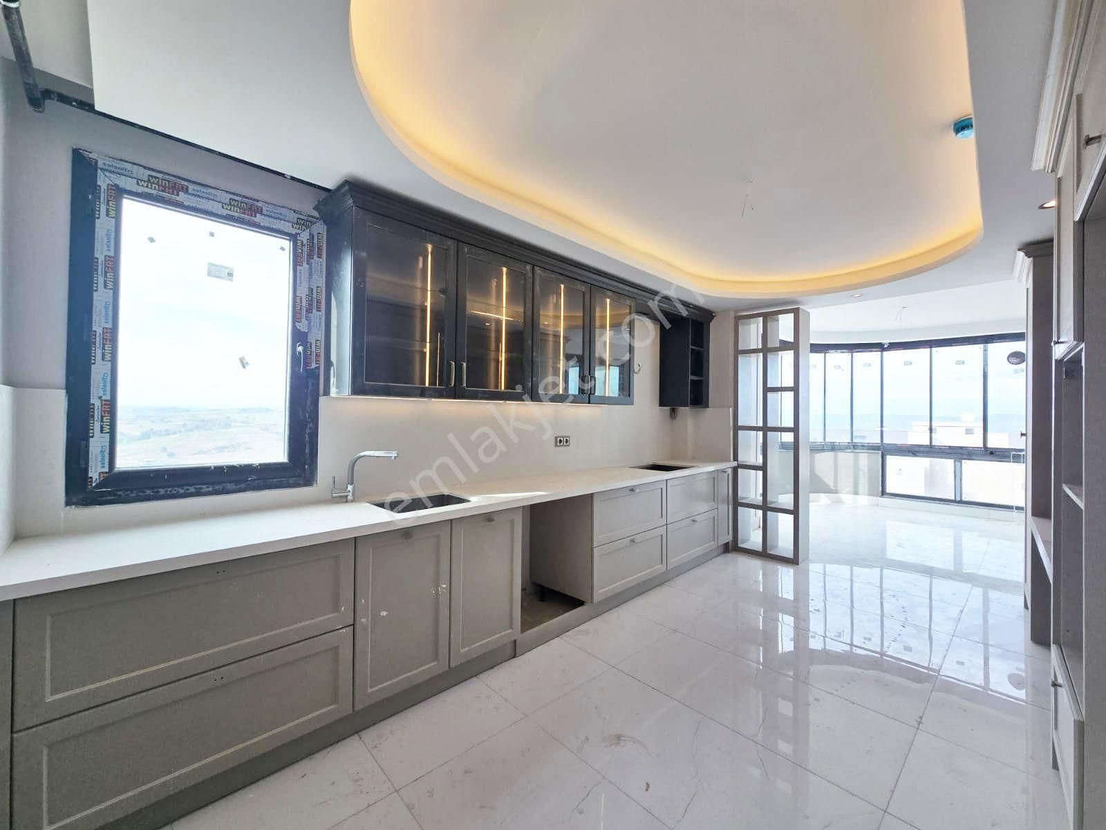 Çukurova Kabasakal'da Sosyal Aktiviteli Akıllı Ev Teknoloji Sistemli Yerden Isıtmalı Sıfır Dublex !