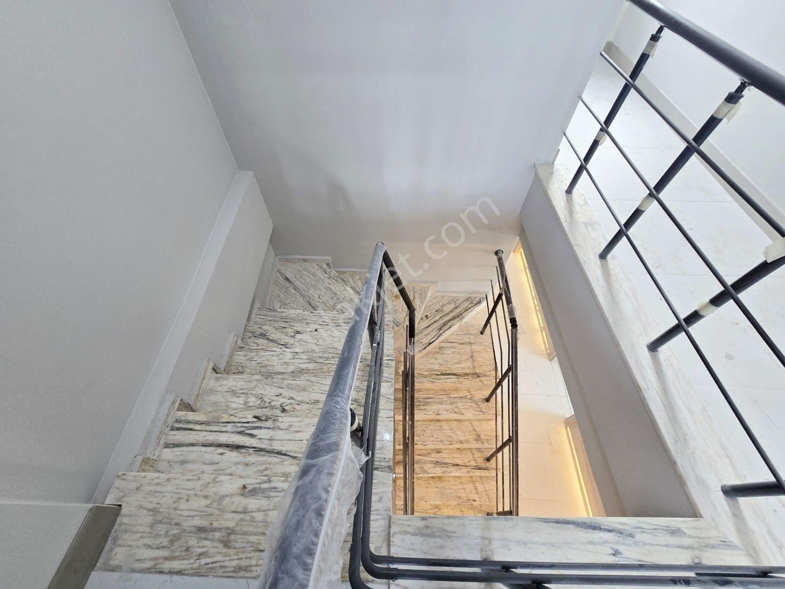 Çukurova Kabasakal'da Sosyal Aktiviteli Akıllı Ev Teknoloji Sistemli Yerden Isıtmalı Sıfır Dublex ! - Görsel 27