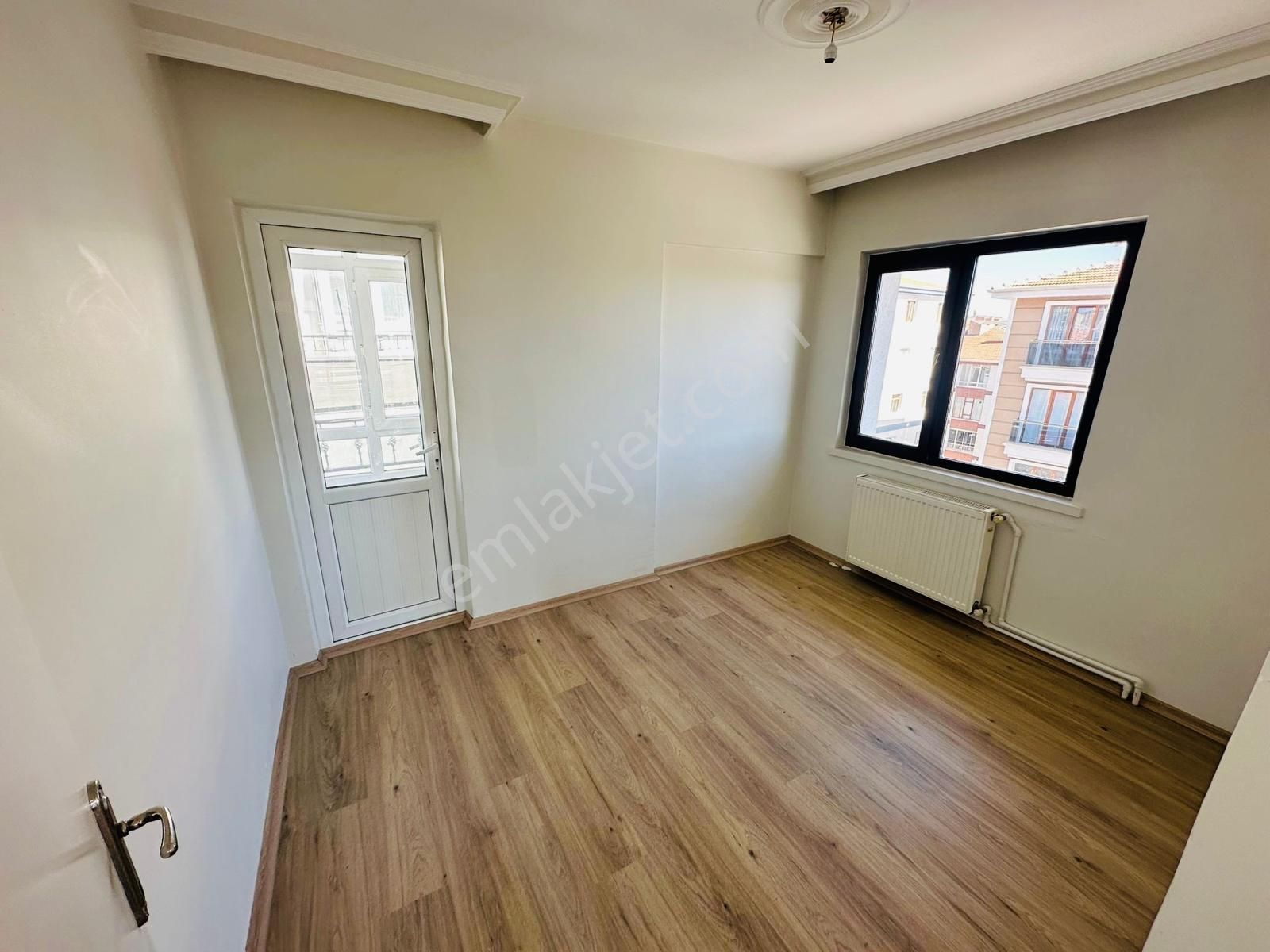 (1169) Keçiören Bademlikte 4.katta Satılık 3+1 Boş Daire - Görsel 3