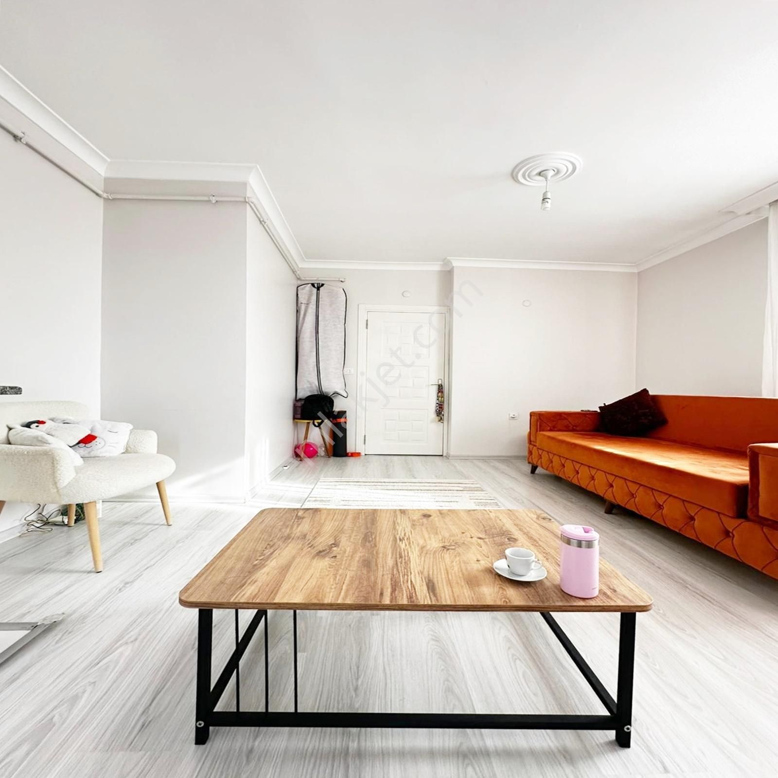 Çekmeköy Yapı Gayrimenkul'den 2+1 En Üst Kat Daire!!!