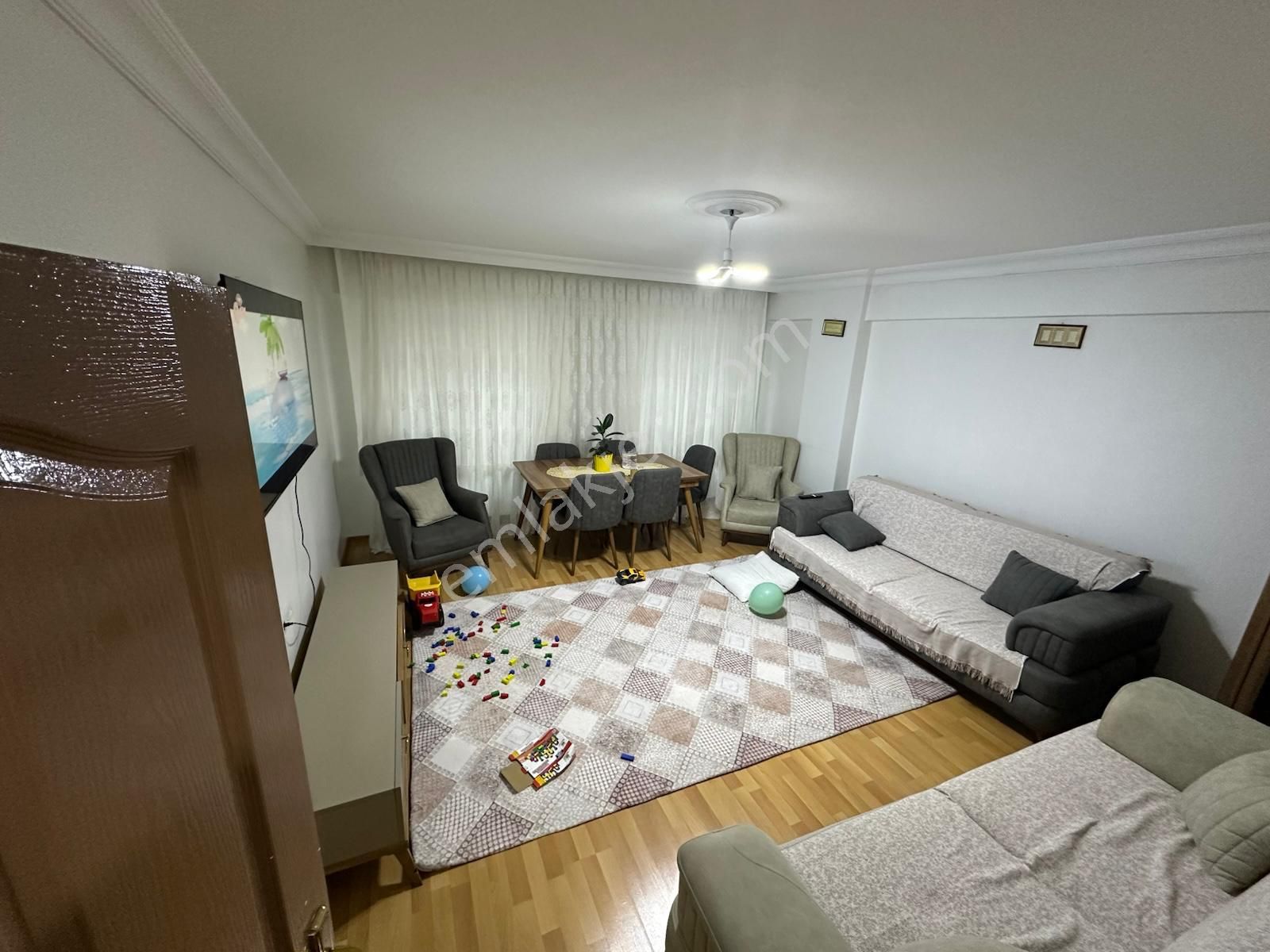 Üç Kardeşler'den İsmetpaşa Mh 3+1 Masrafsız 125m² Ara Kat